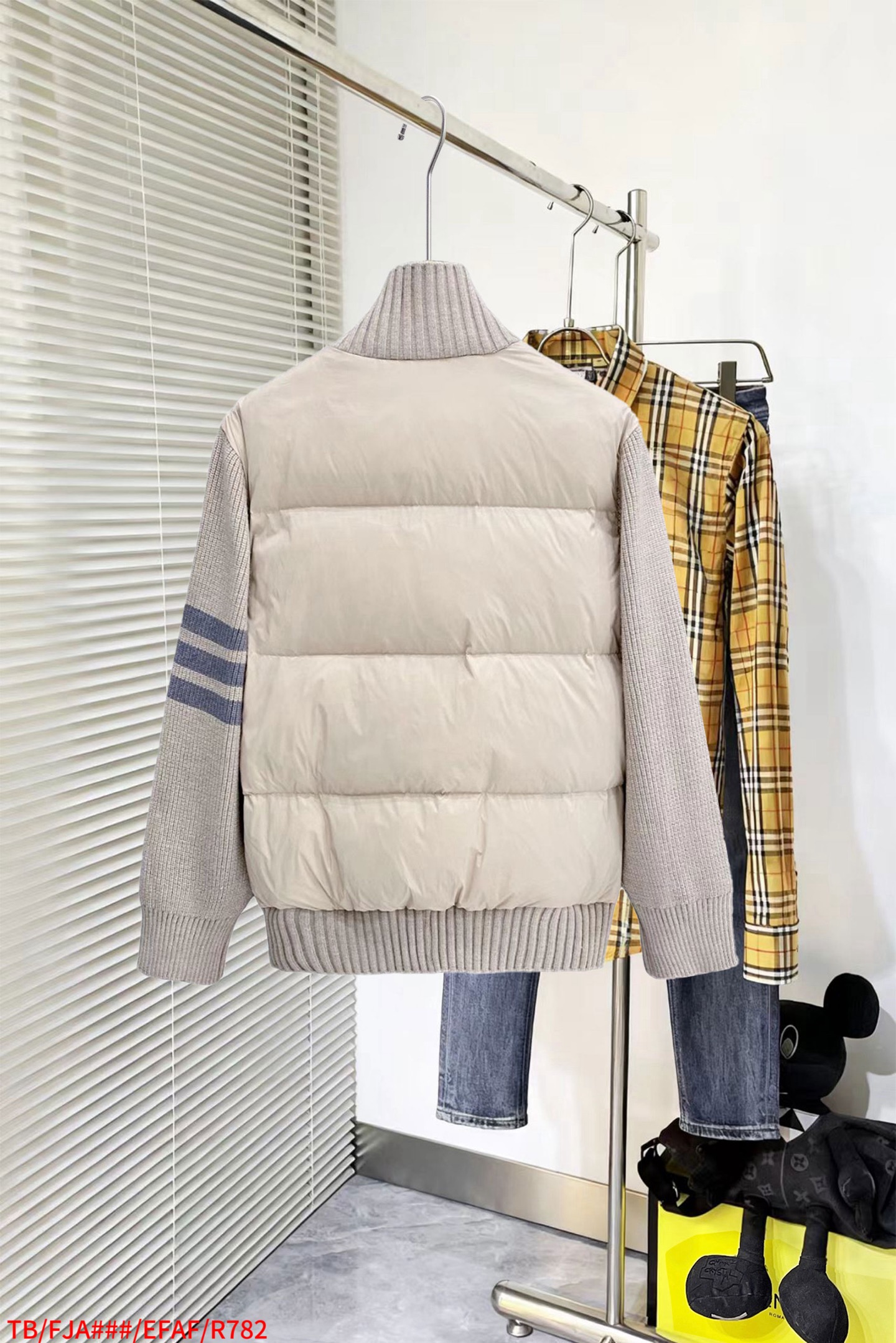 Thom Browne Female Down Jacket Knitted Slim Fit M-xl