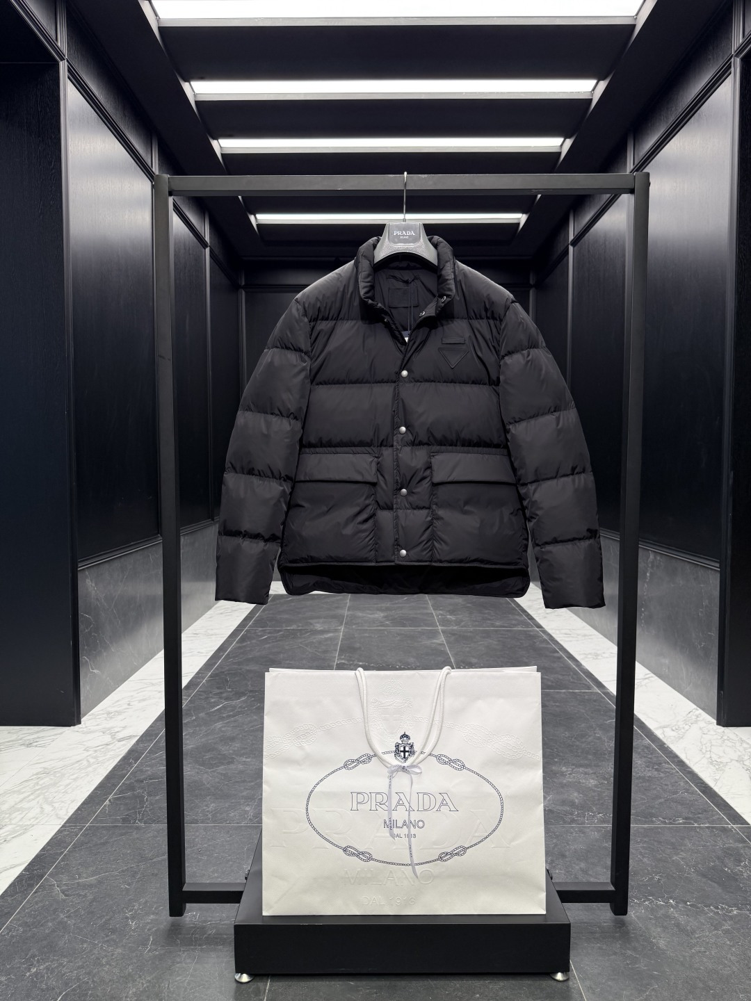 Prada Jacket Goose Down Black Loose Fit S-l