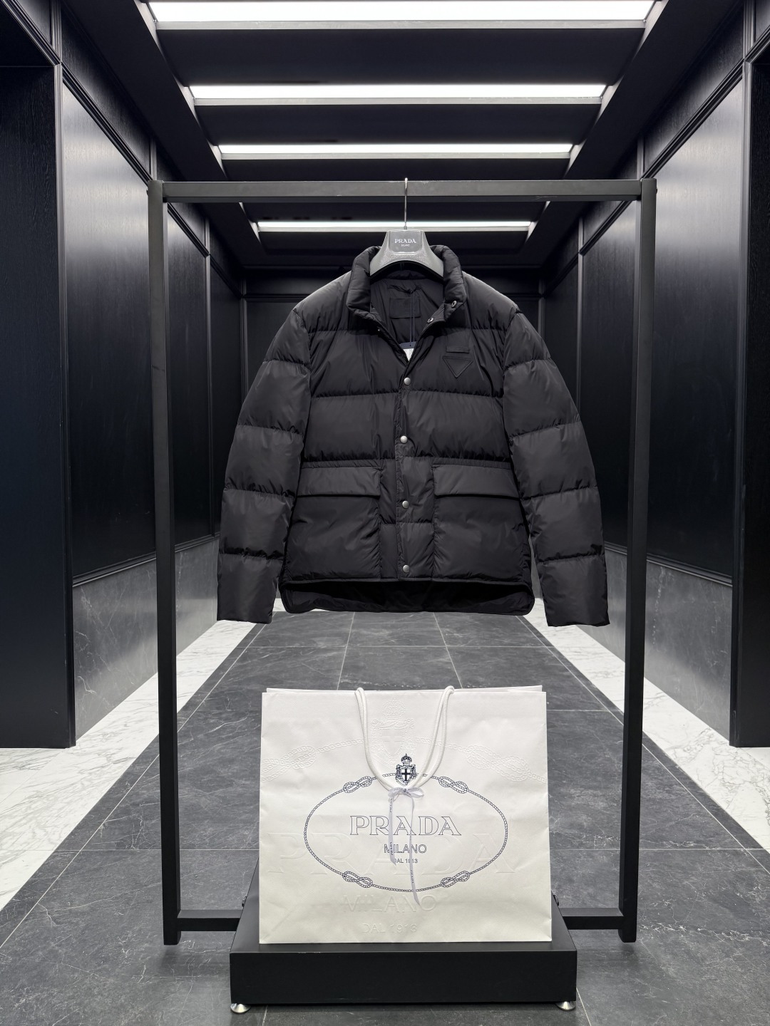 Prada Jacket Goose Down Black Loose Fit S-l