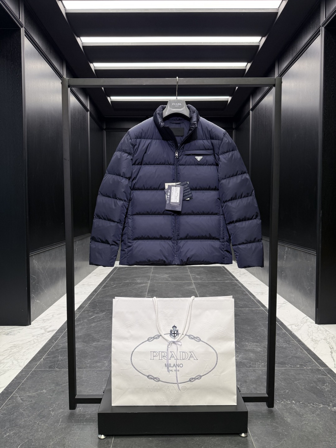 Prada Jacket Goose Down Black S-l