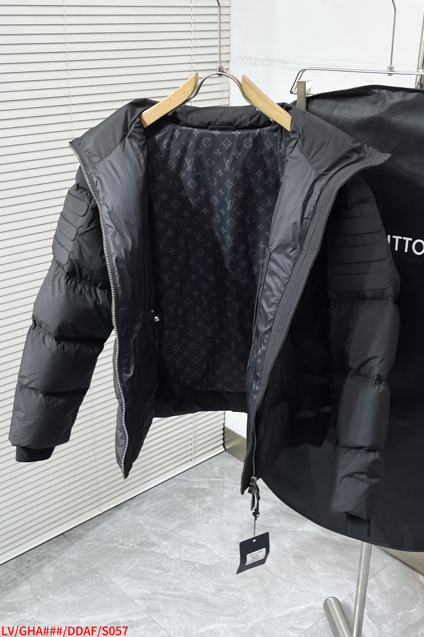 Louis Vuitton Down Jacket S-m-xxxl