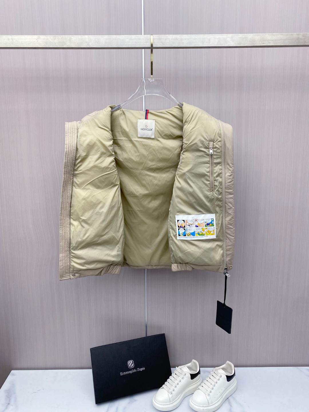 Moncler Down Vest Black S-m-l-xl