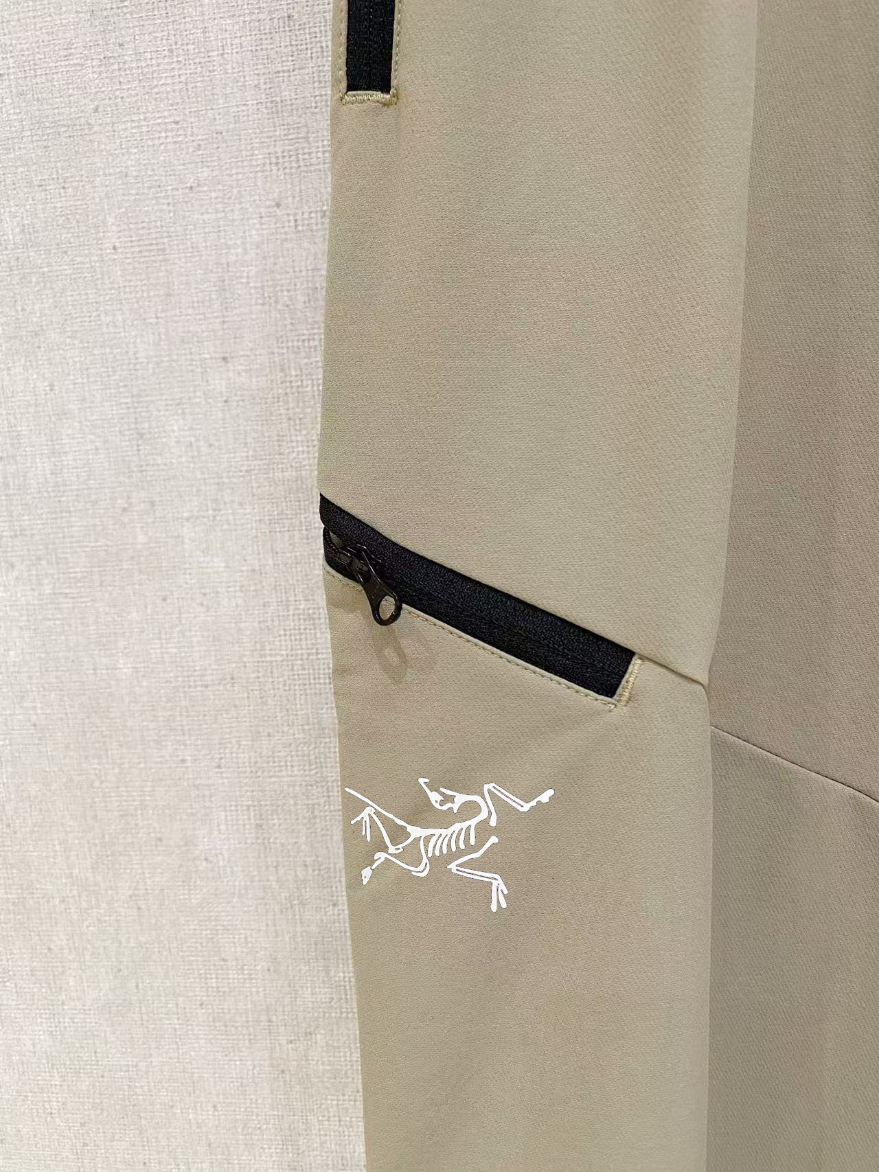 Arcteryx Male Basic Clothing M-xl
