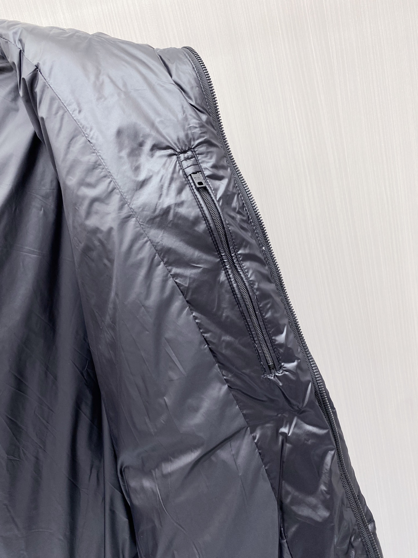 Prada Down Jacket White Duck Down Black Hooded 54-48-56-50-52