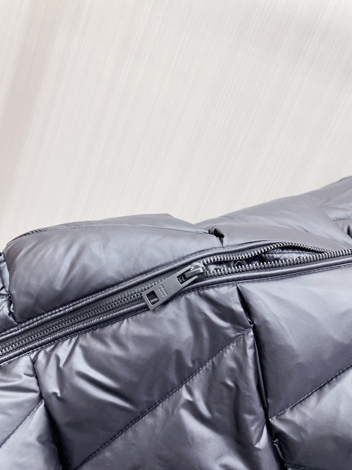 Prada Down Jacket White Duck Down Black Hooded 54-48-56-50-52