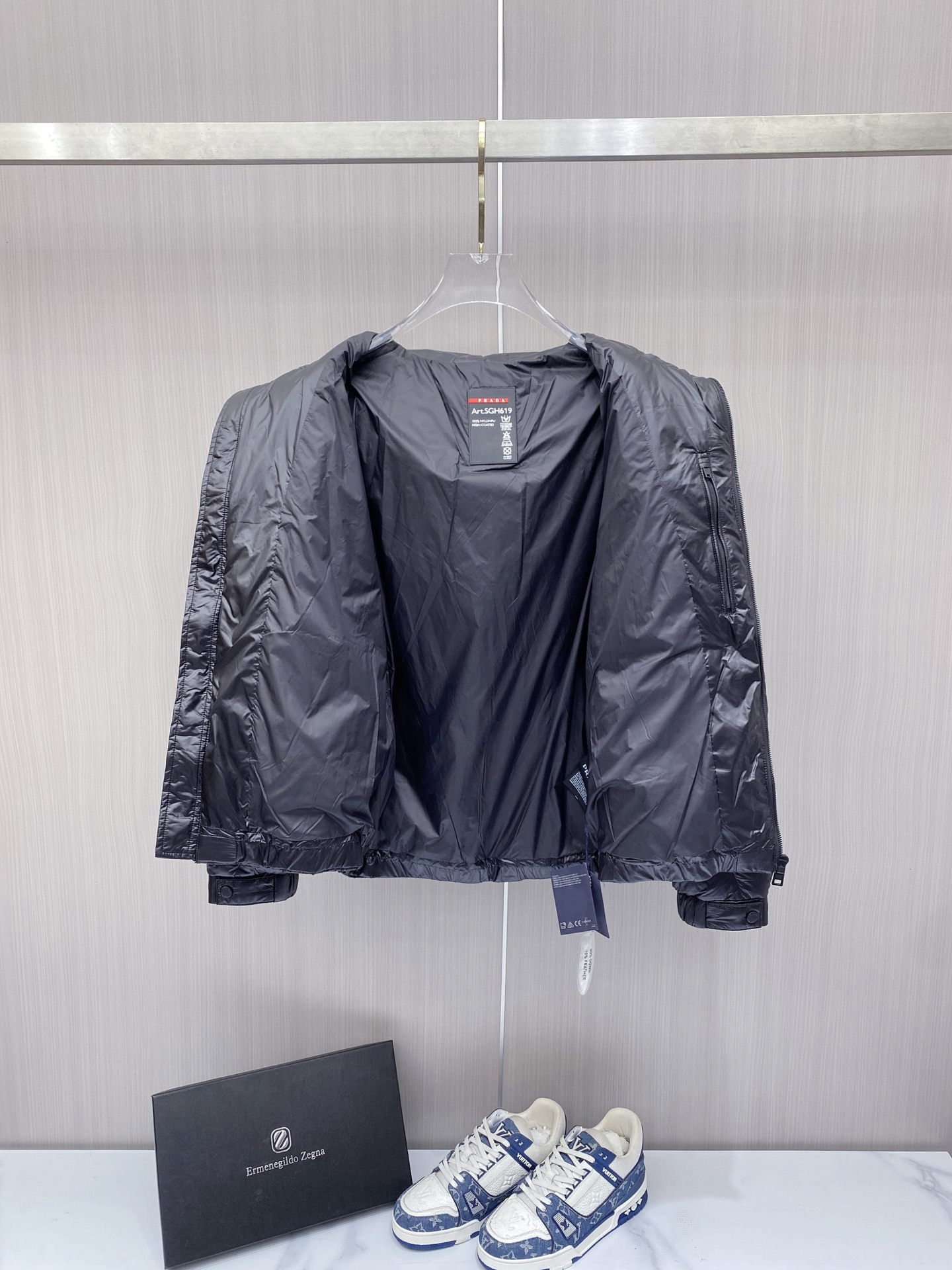 Prada Down Jacket White Duck Down Black Hooded 54-48-56-50-52