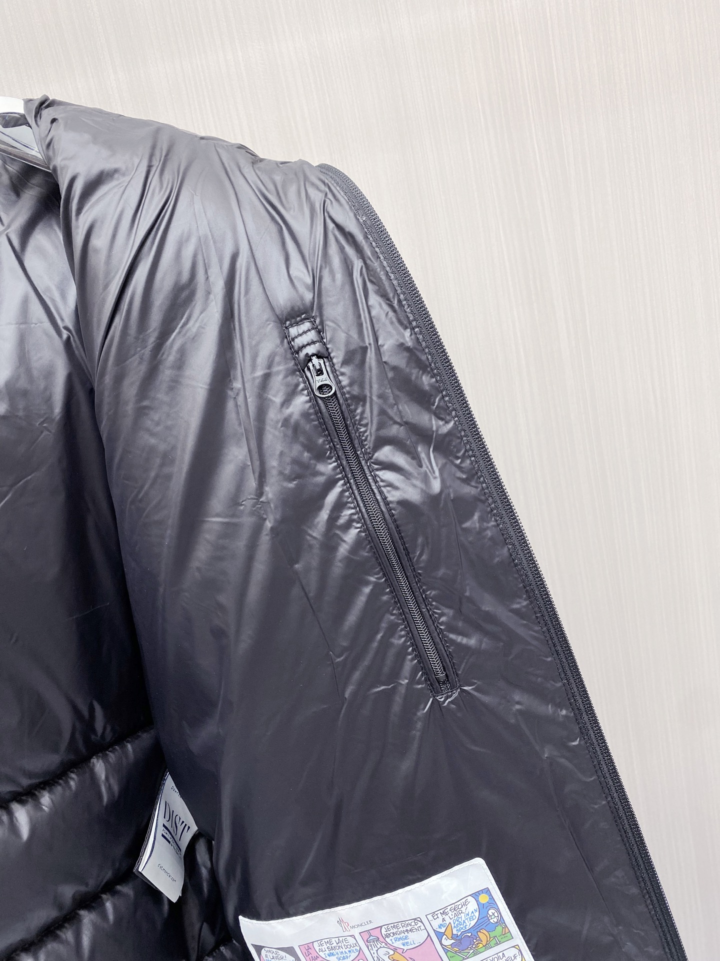 Moncler Down Jacket White Duck Down Black Hooded M-l