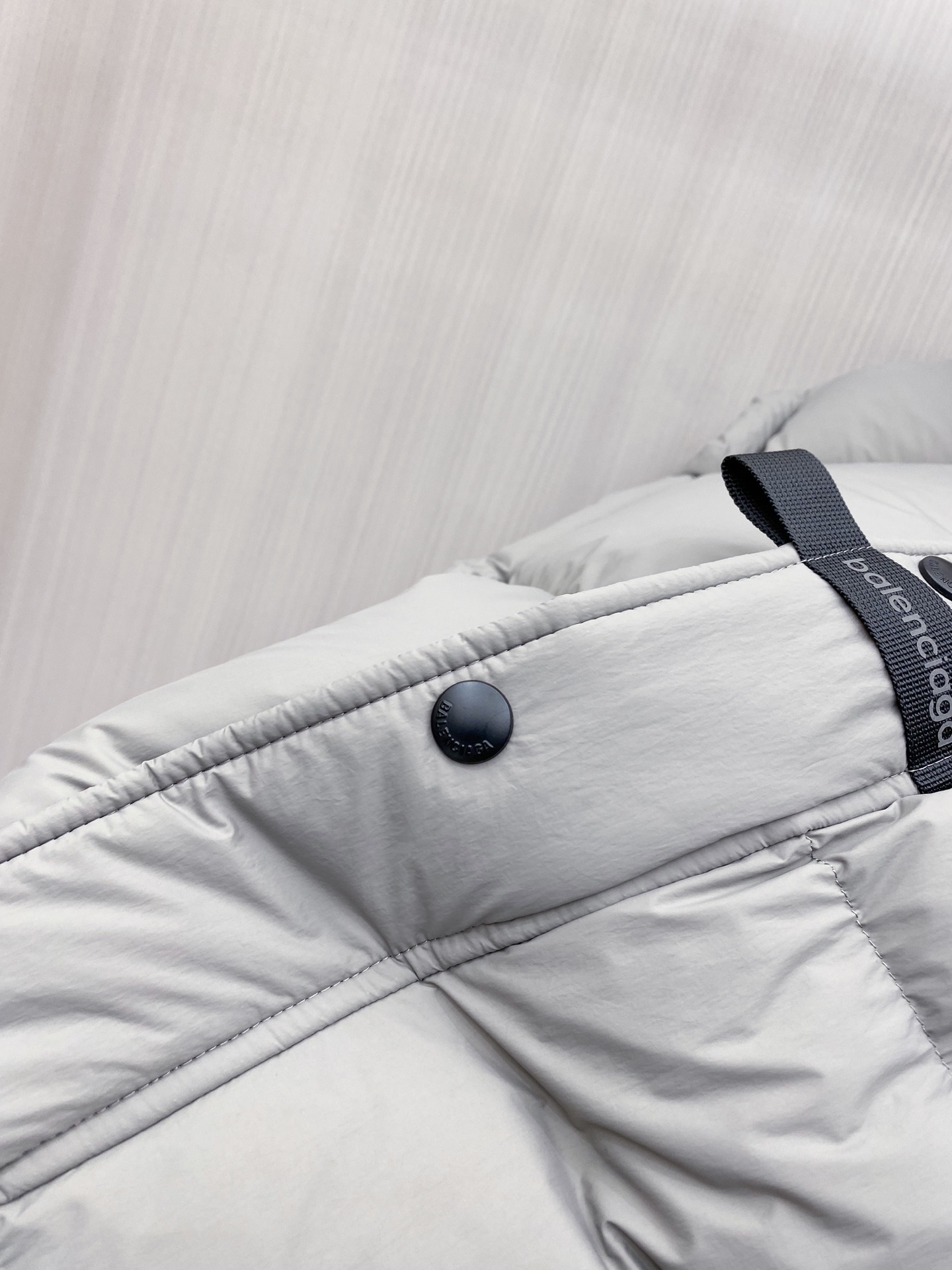 Balenciaga Down Jacket Hooded L