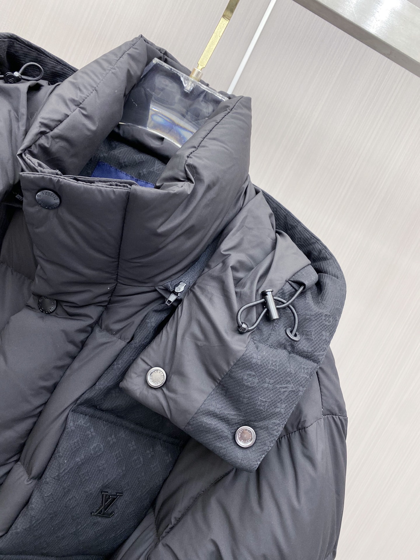 Louis Vuitton Male Down Jacket Goose Down Black Hooded S-m-l-xl