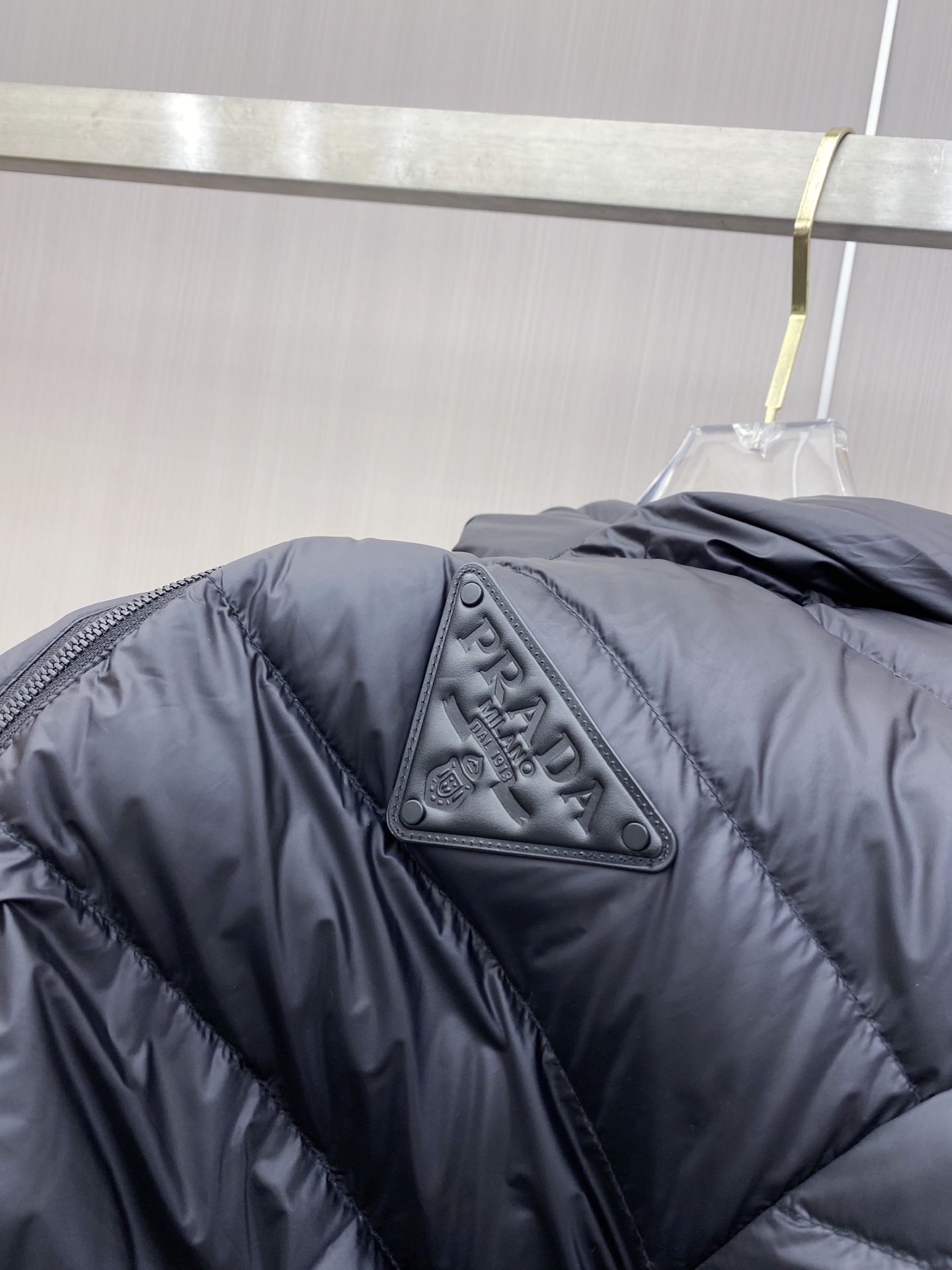 Prada Down Jacket Black Hooded M-54-48-56-50-52