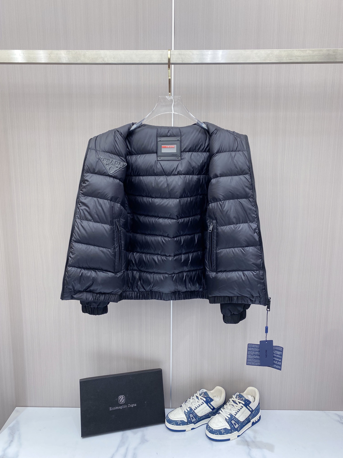 Prada Down Jacket Black Hooded M-54-48-56-50-52