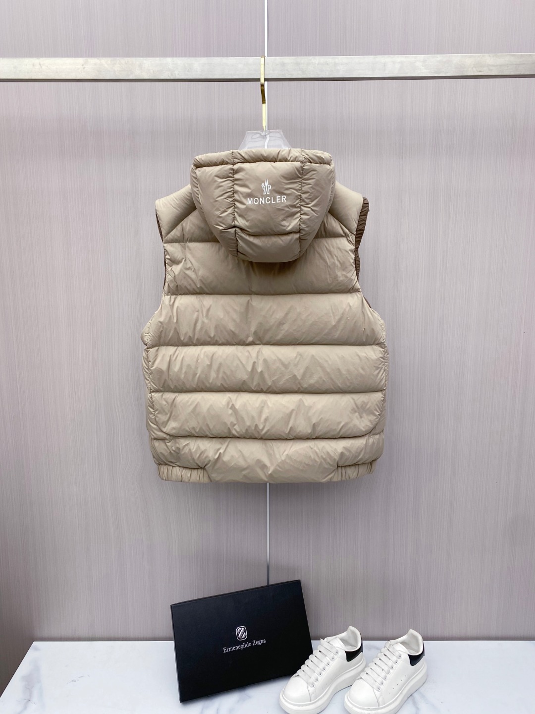 Moncler Down Vest Black S-m-l-xl