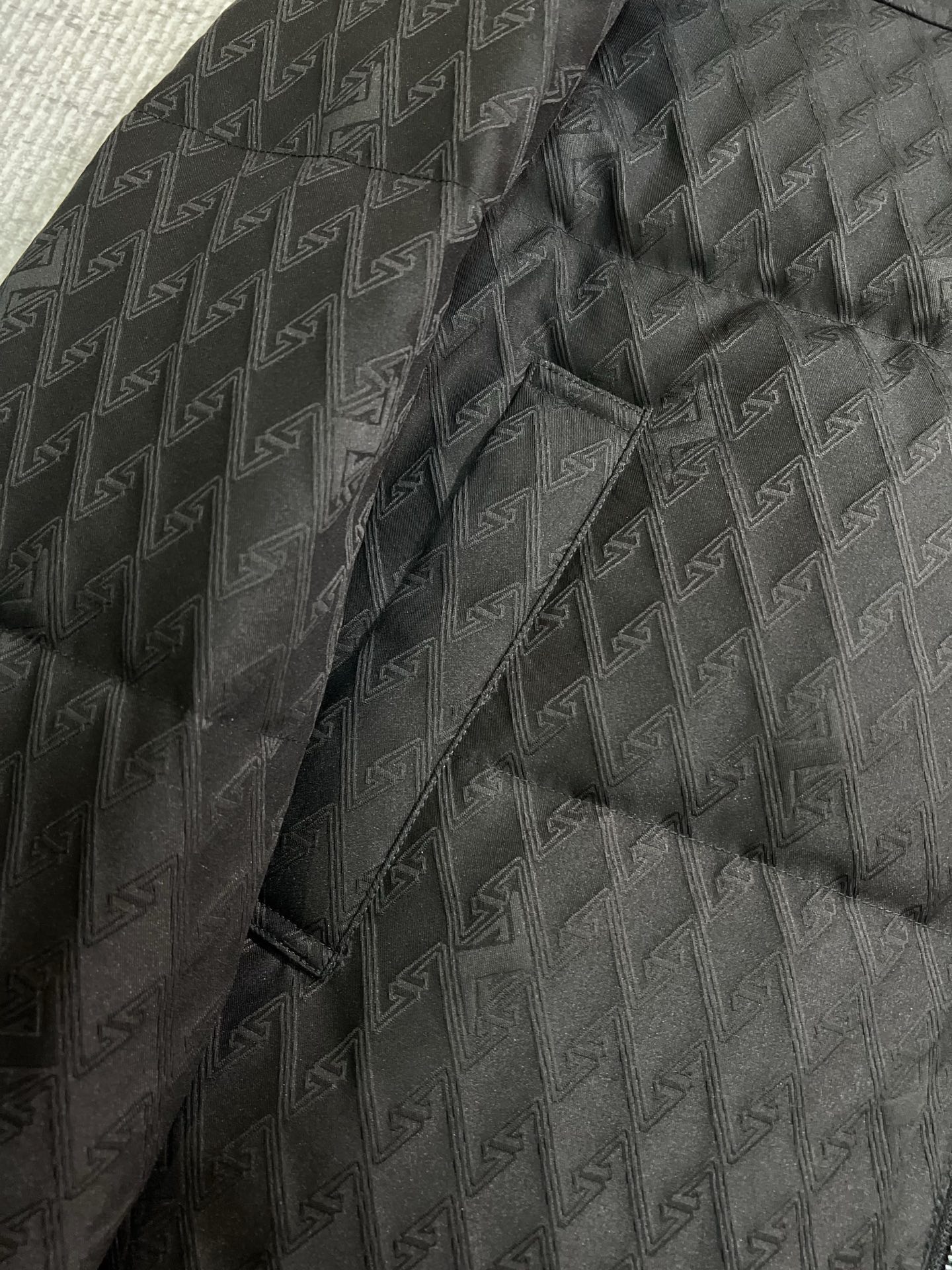 Burberry Couple Down Jacket Goose Down M-l-xl