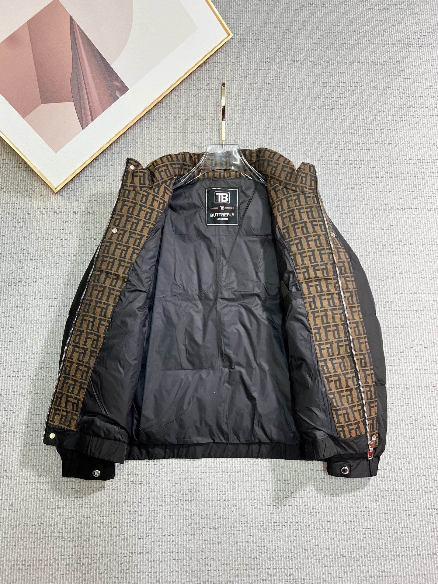 Burberry Couple Down Jacket Goose Down M-l-xl