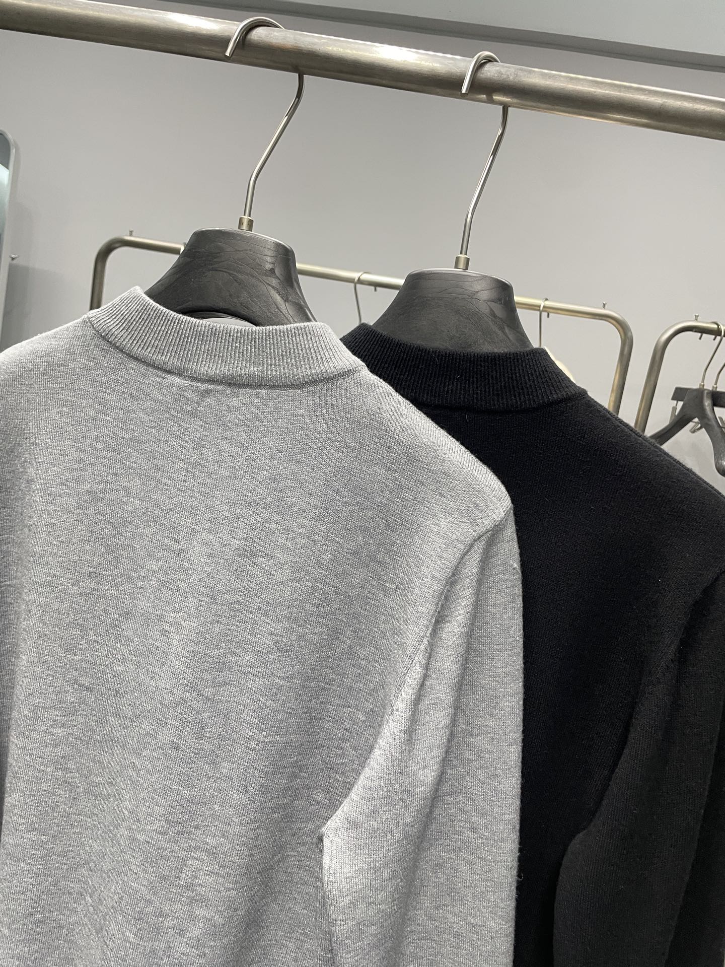 Burberry Basic Clothing Cotton Black M-l-xl