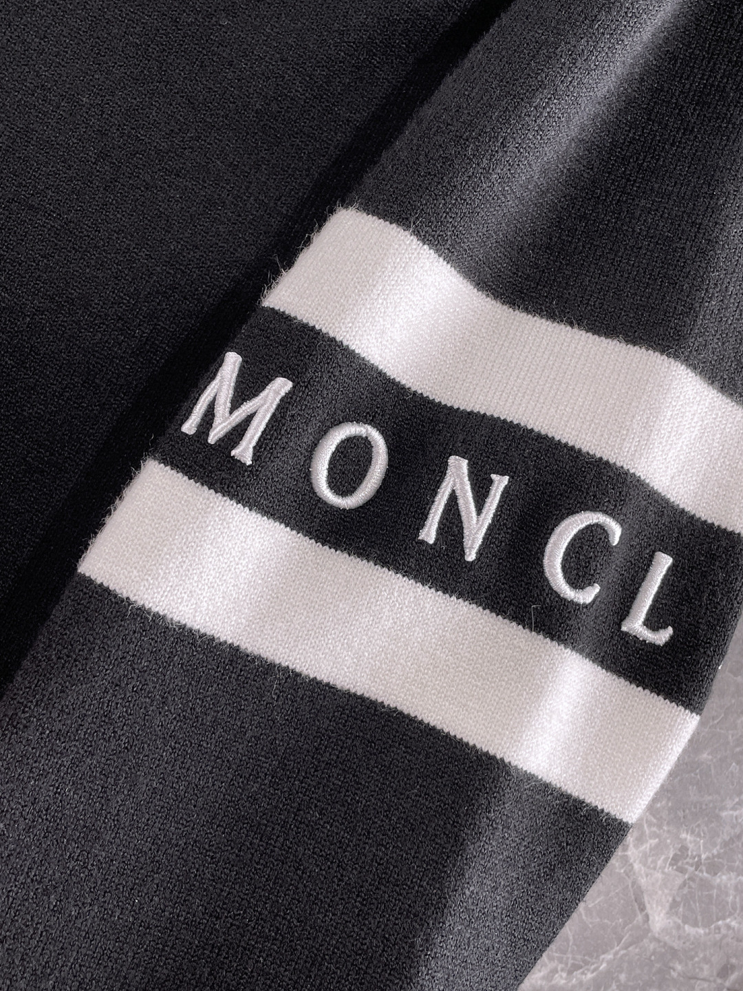 Moncler Male Basic Clothing Wool M-l-xxxl