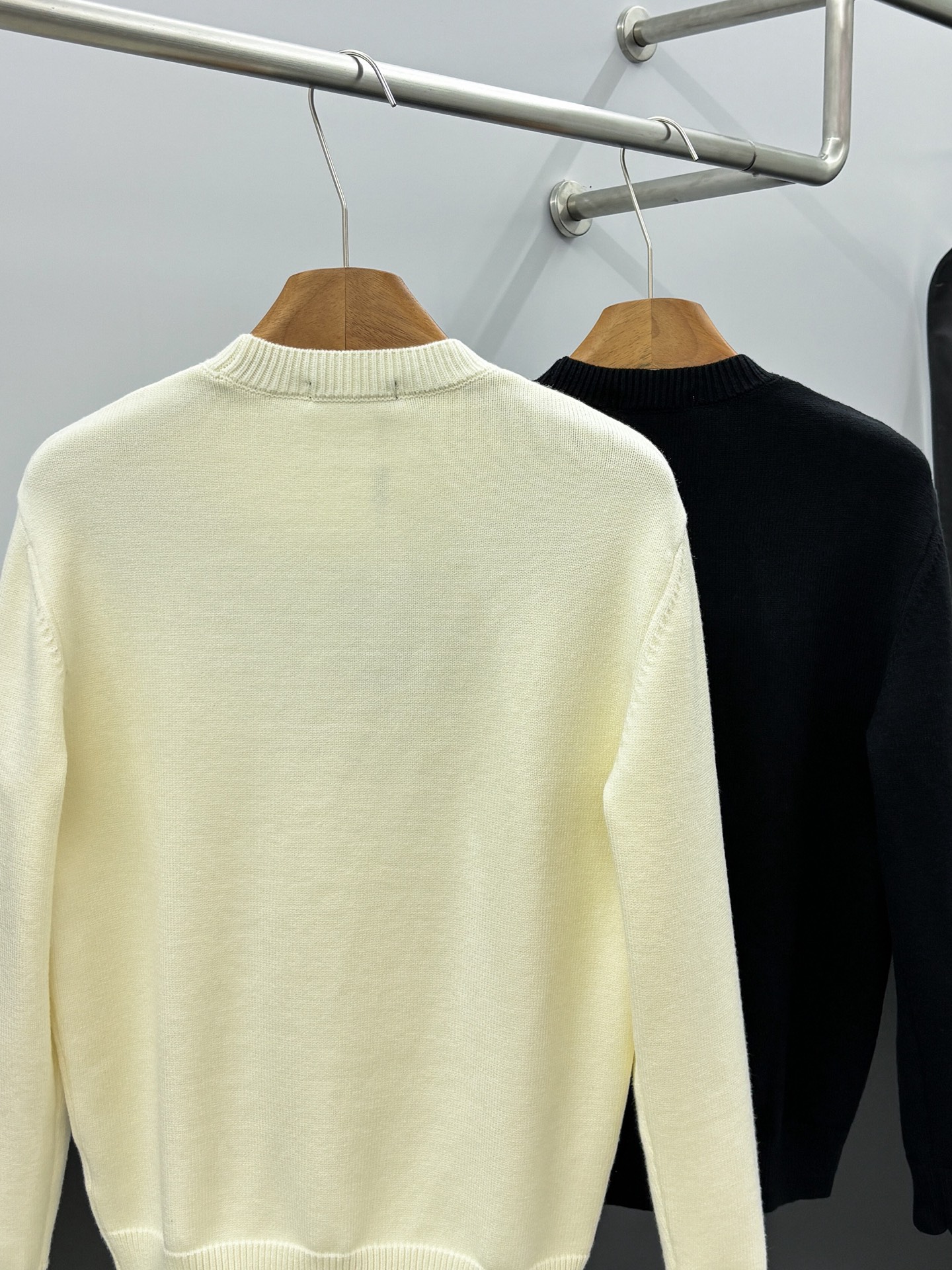 Armani Female Basic Clothing Wool M-l-xl