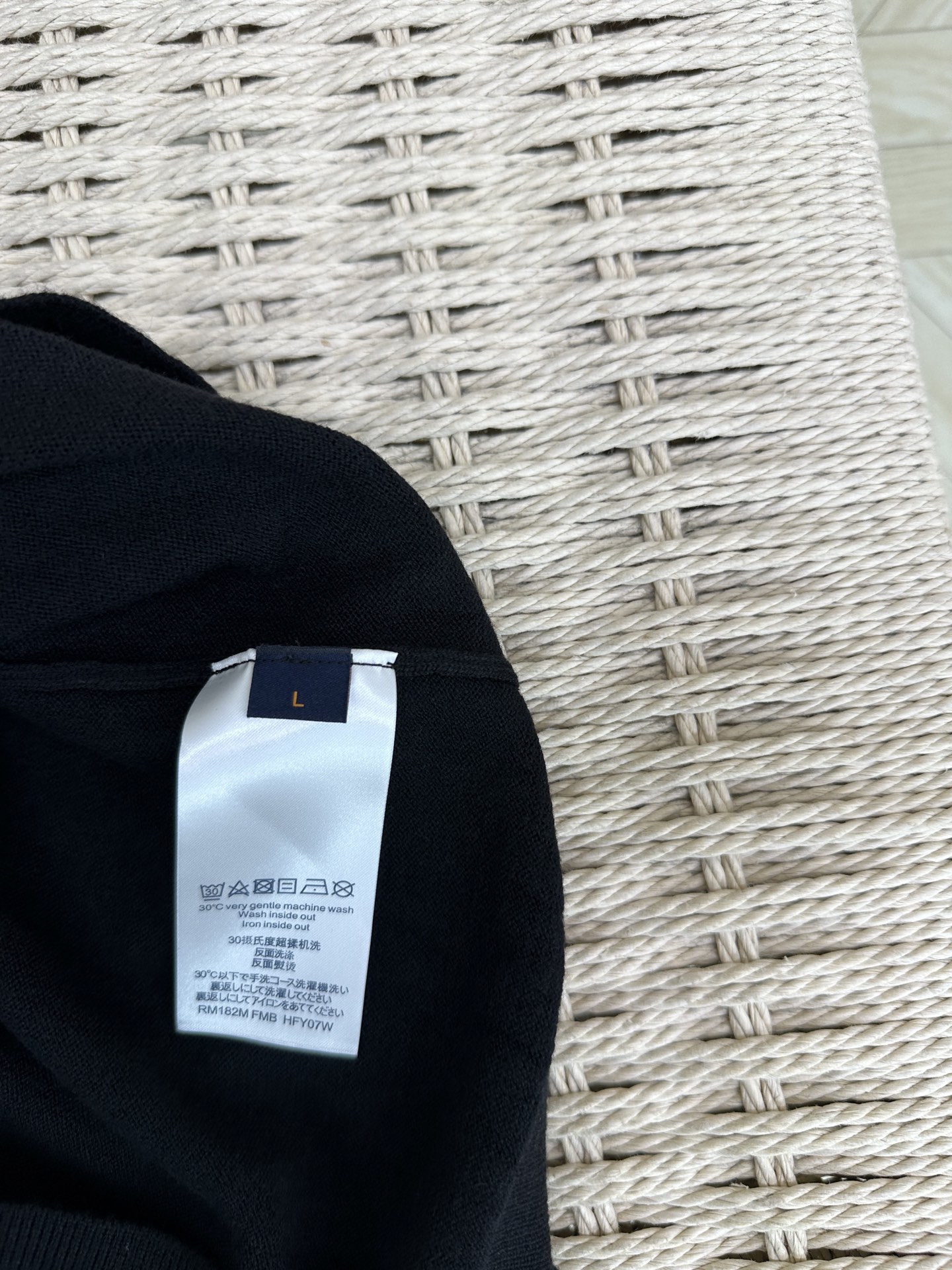 Louis Vuitton Male Basic Clothing Wool Black M-l-xxxl