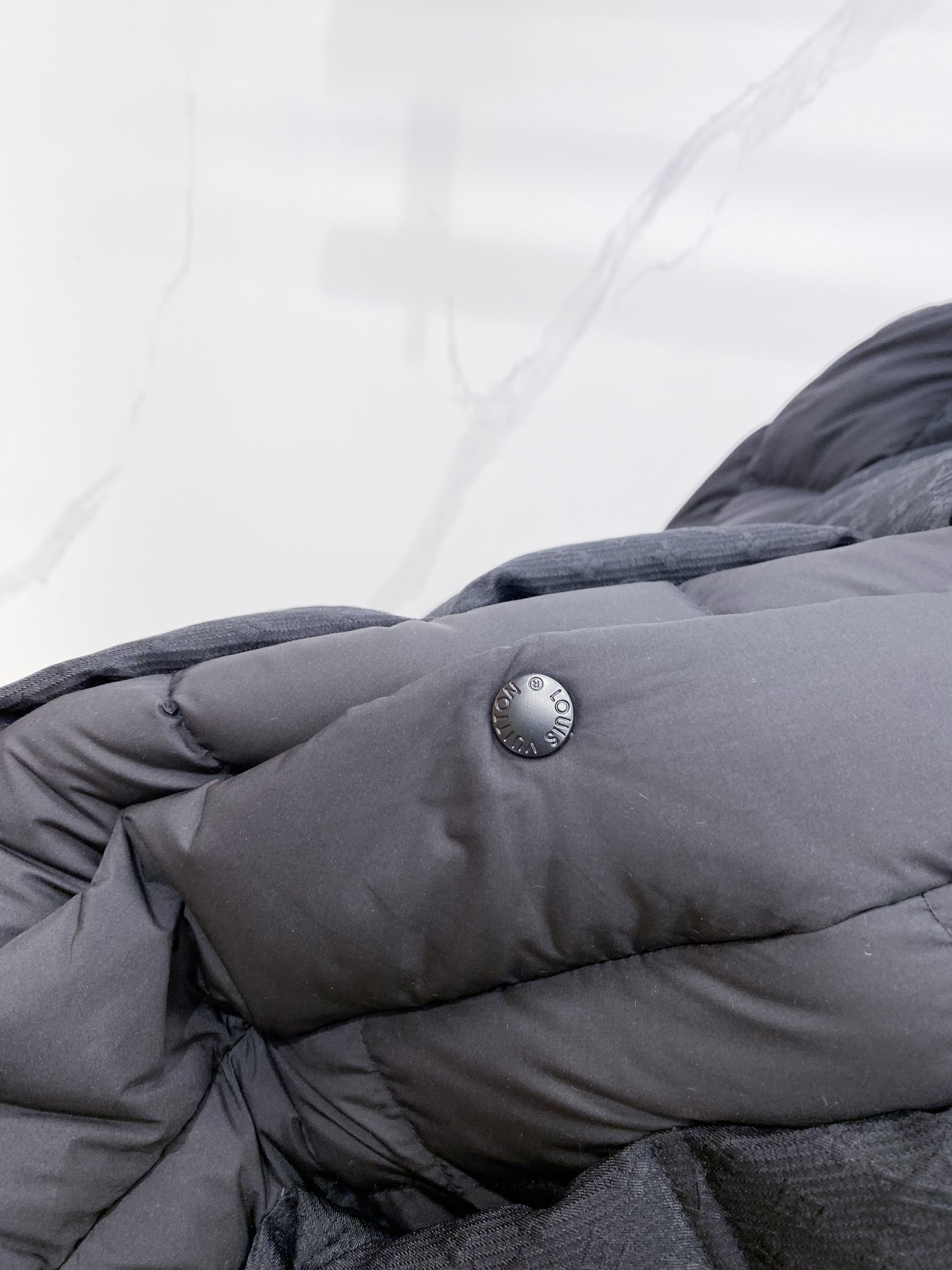 Louis Vuitton Male Down Jacket Goose Down Black Hooded S-m-l-xl