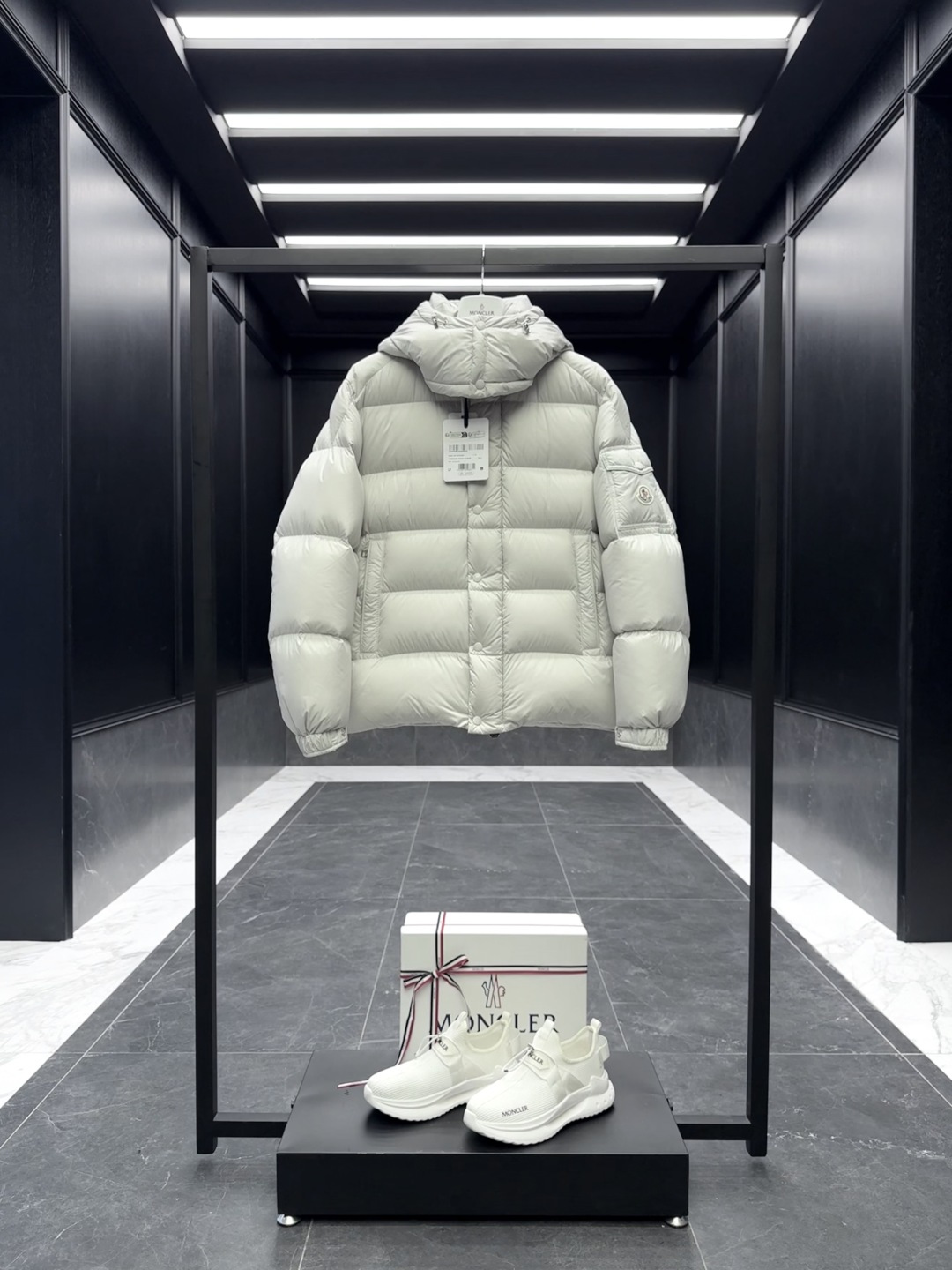 Moncler Down Jacket Goose Down S-m-l