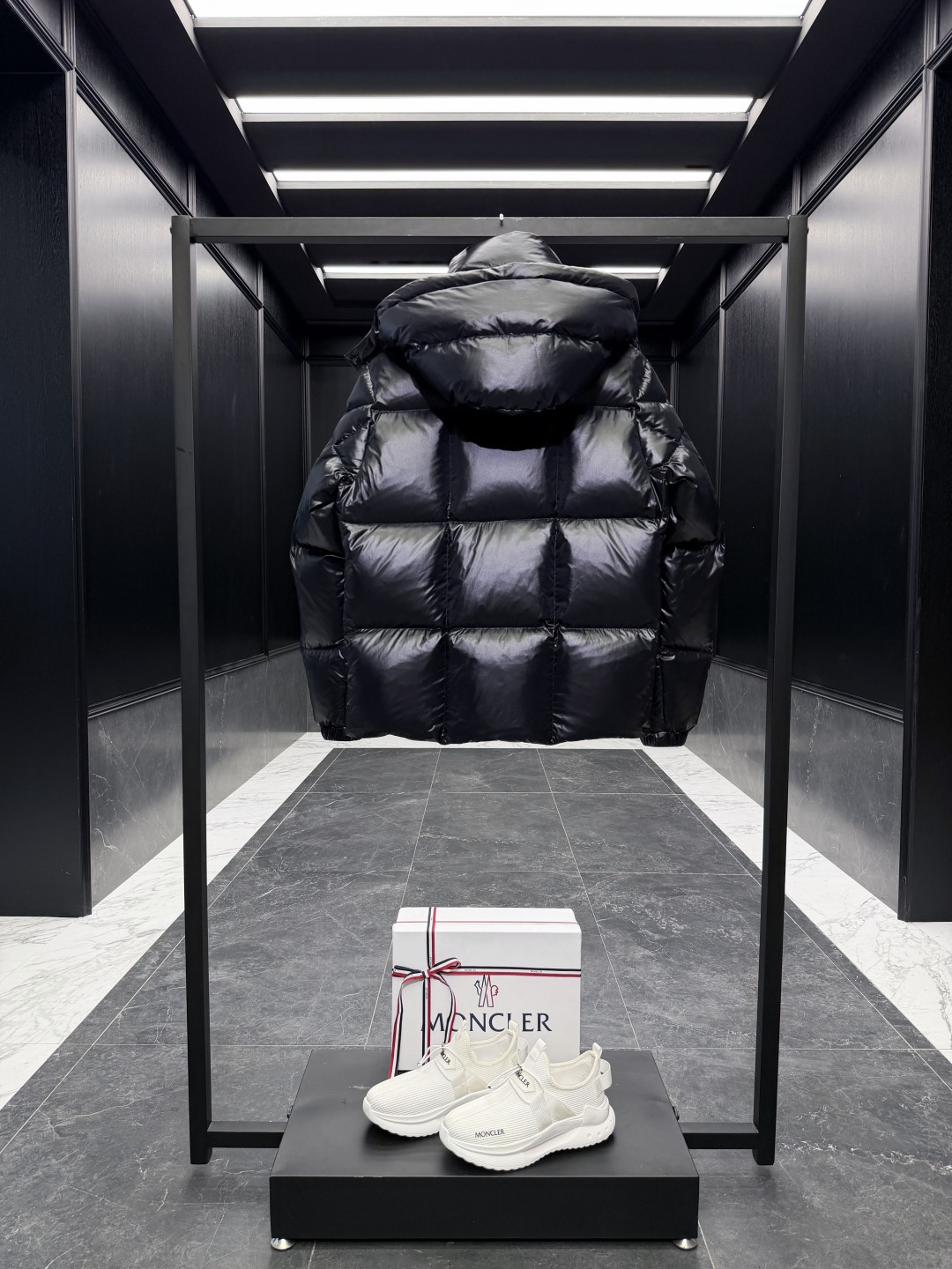 Moncler Male Down Jacket Goose Down Brown Hooded S-m-l