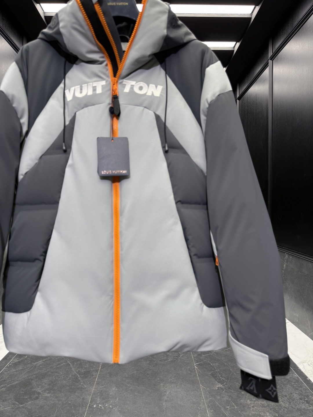 Louis Vuitton Couple Down Jacket Knitted Gray Hooded S-m-l