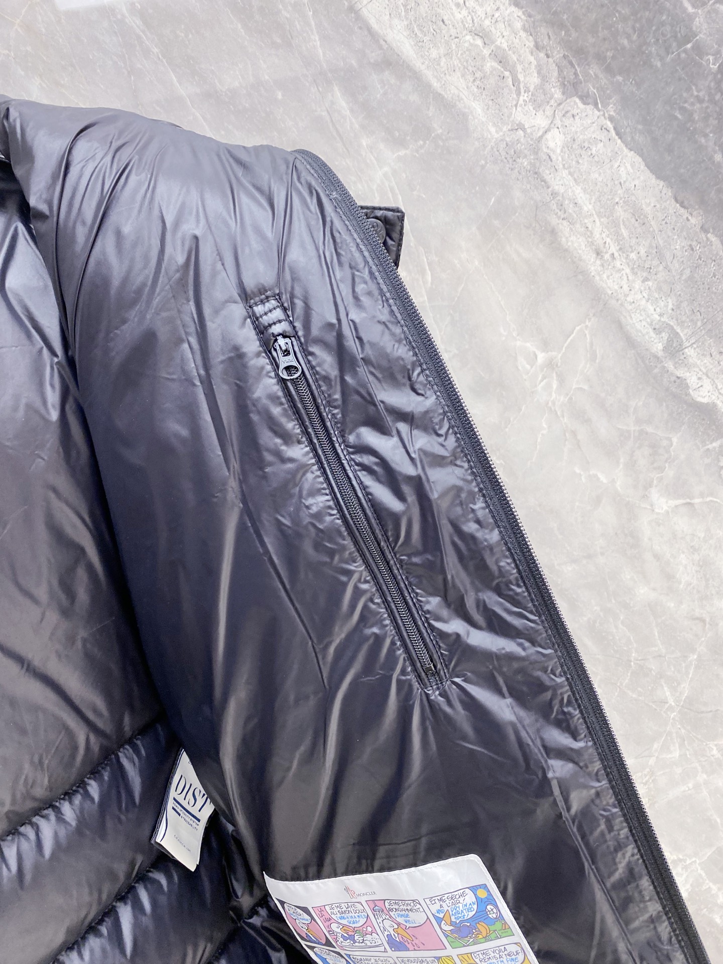 Moncler Down Jacket White Duck Down Black Hooded M-l