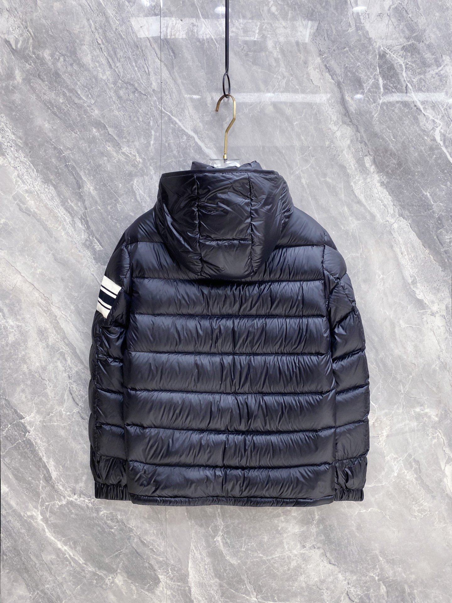 Moncler Down Jacket White Duck Down Black Hooded M-l