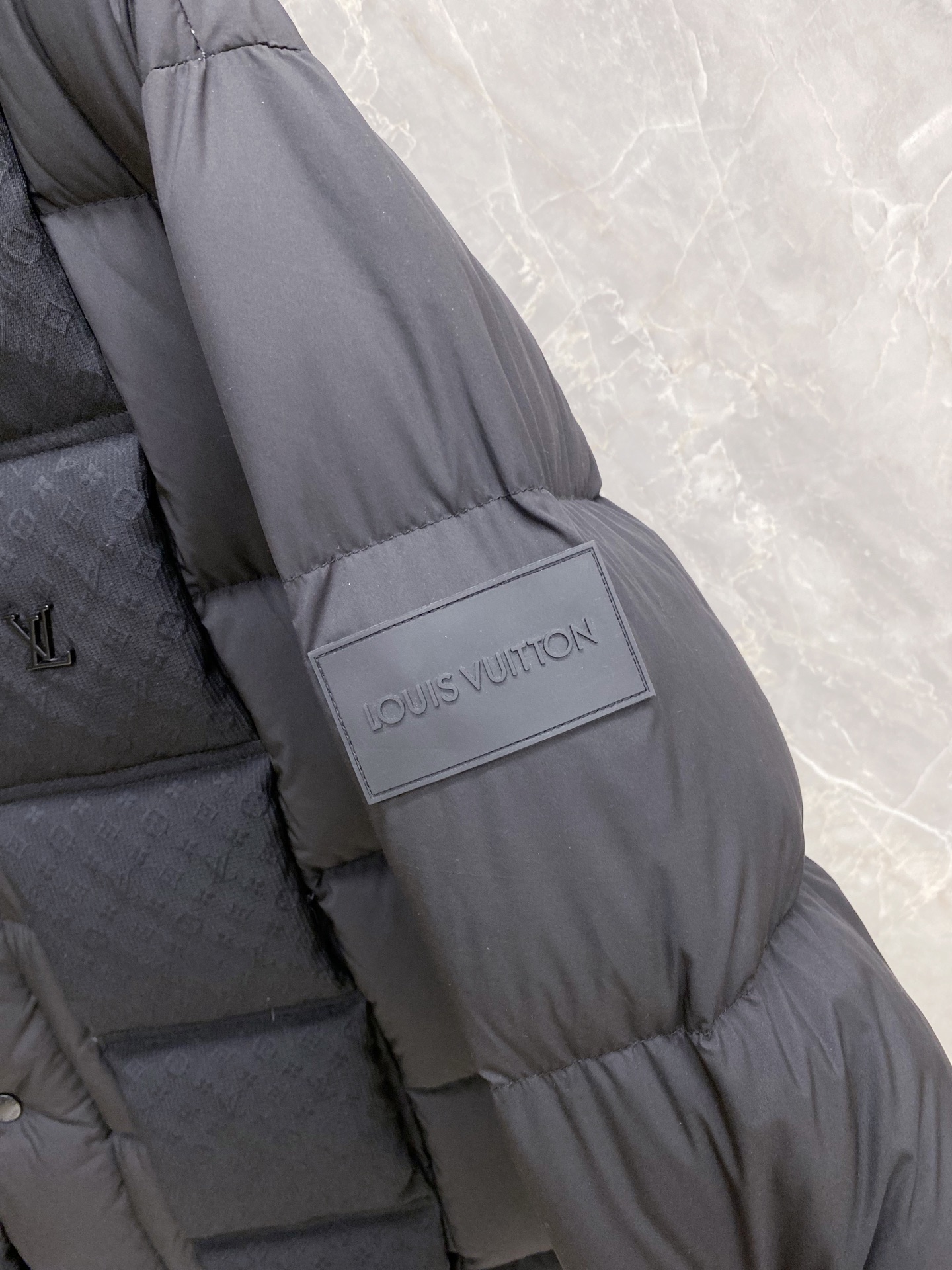 Louis Vuitton Male Down Jacket Goose Down Black Hooded S-m-l-xl