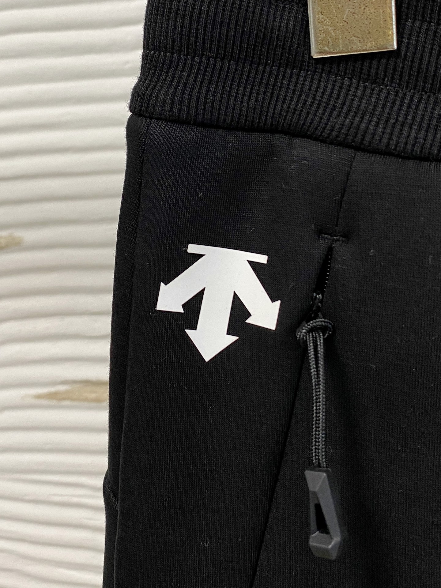 Descente Male Basic Clothing L-xl