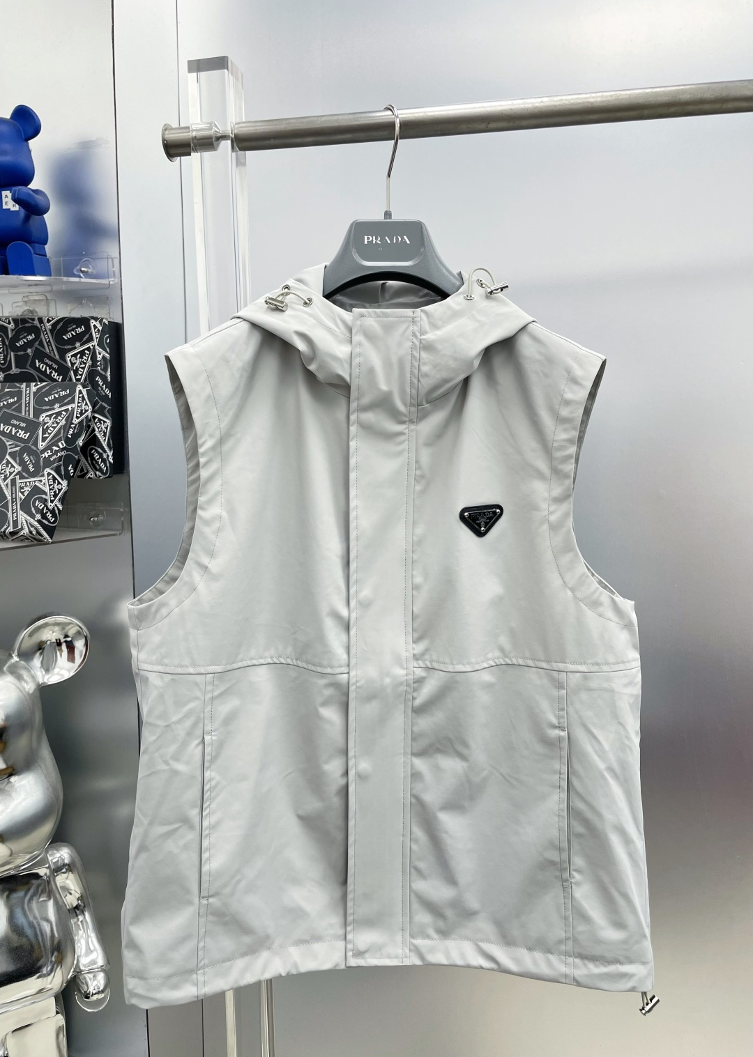 Prada Vest Hooded M-l-xl