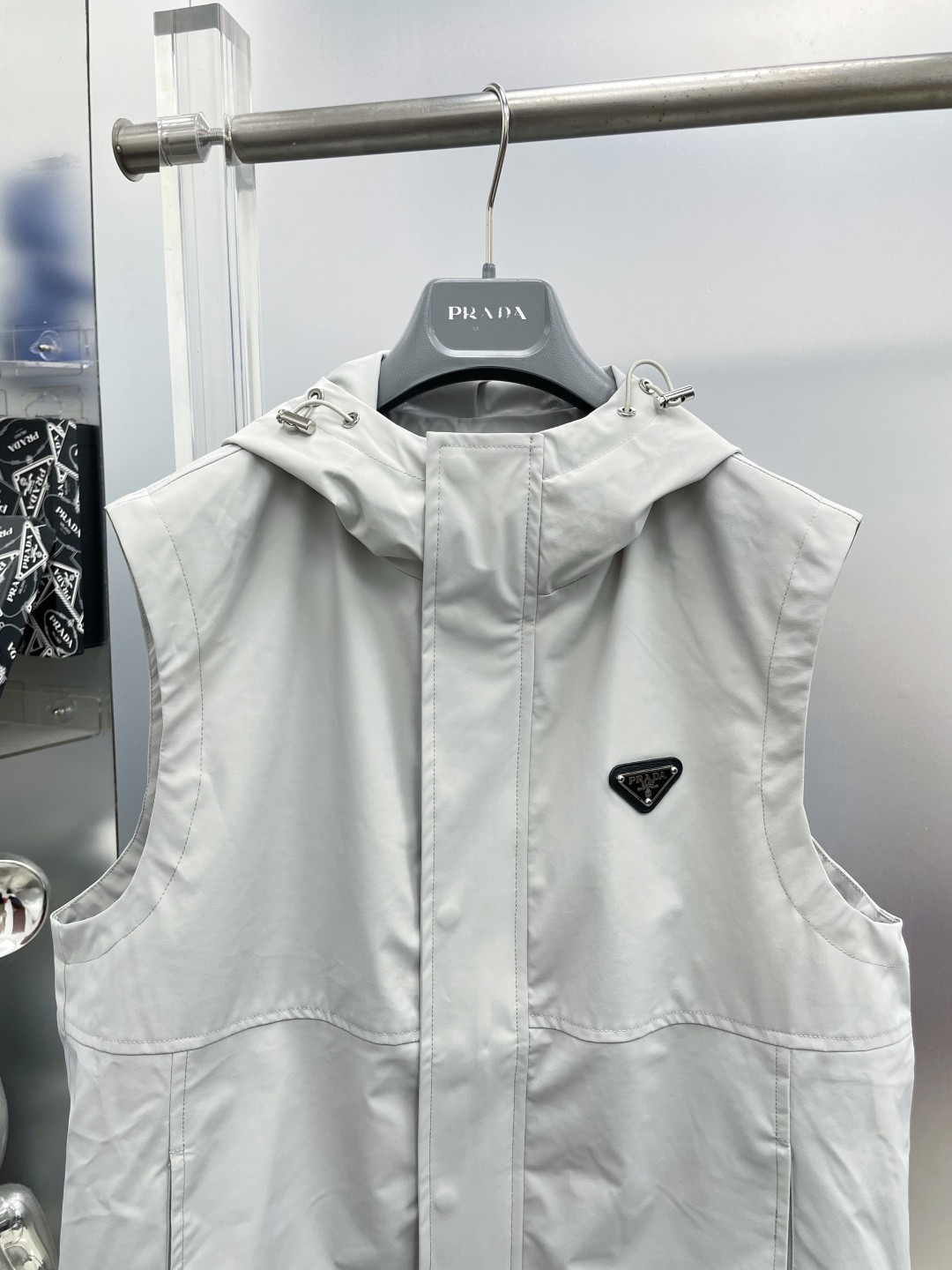 Prada Vest Hooded M-l-xl