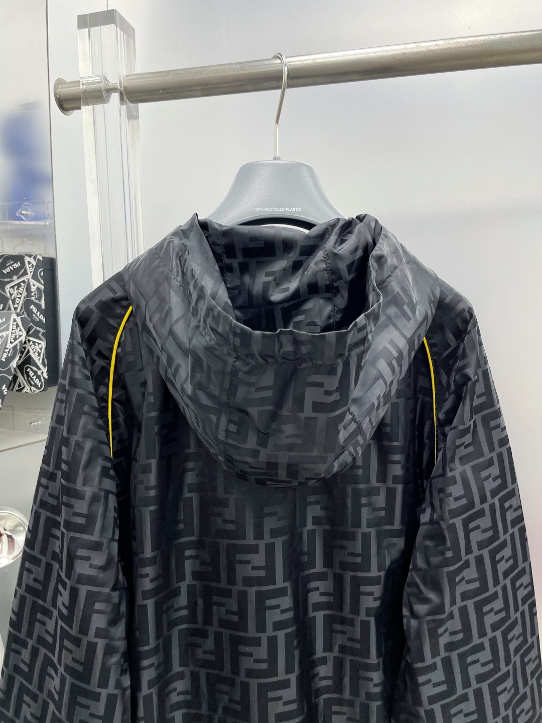 Fendi Basic Clothing Hooded M-l-xl