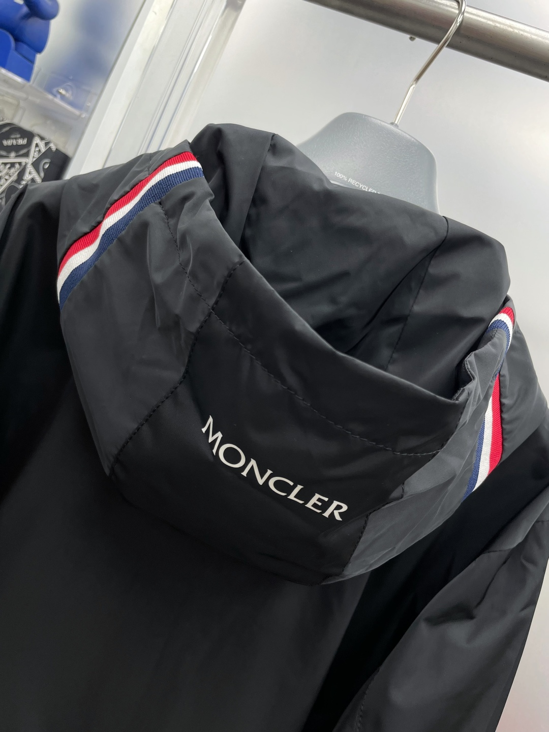 Moncler Basic Clothing Hooded M-l-xl