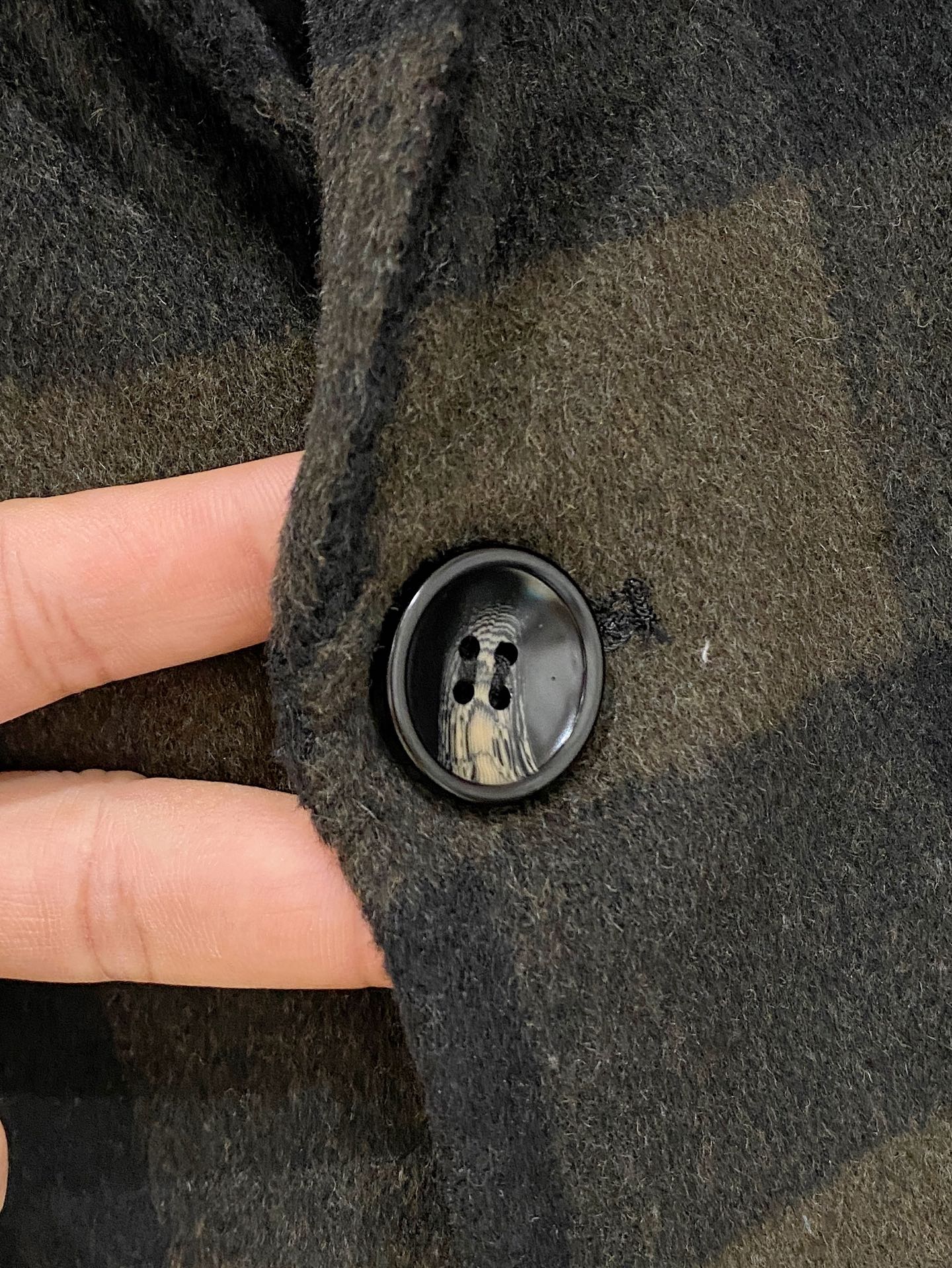 Burberry Male Basic Clothing M-l-xl