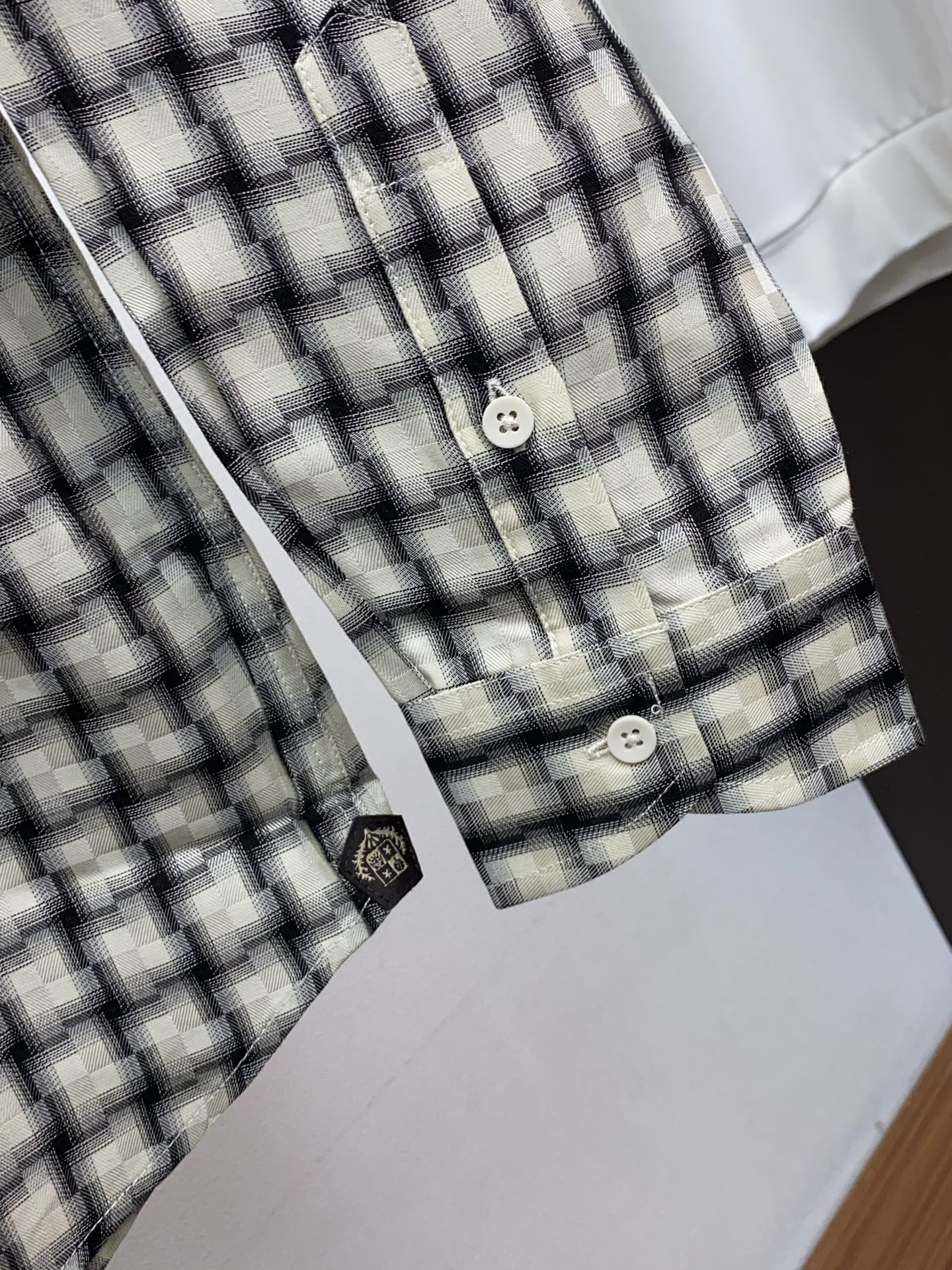 Louis Vuitton Male Shirt Cotton M-l-xl