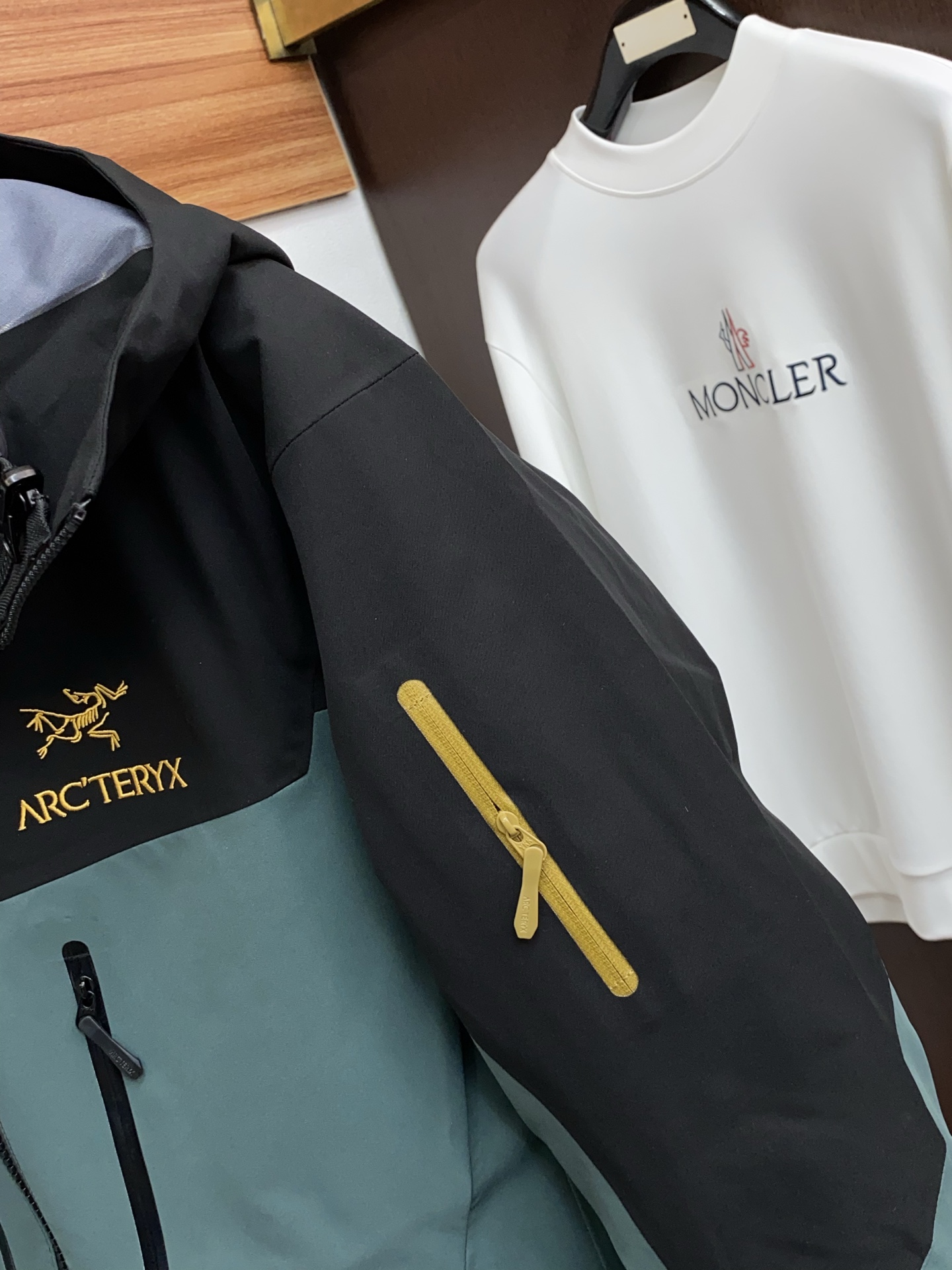 Arcteryx Male Down Jacket White Duck Down Hooded S-l-xl