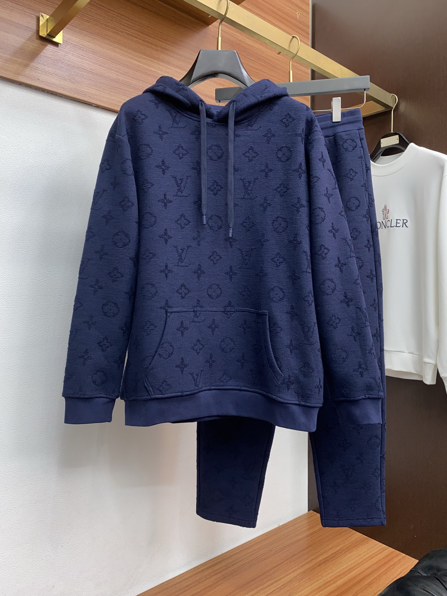Louis Vuitton Male Hoodie Cotton Fleece Lined S-l-xl