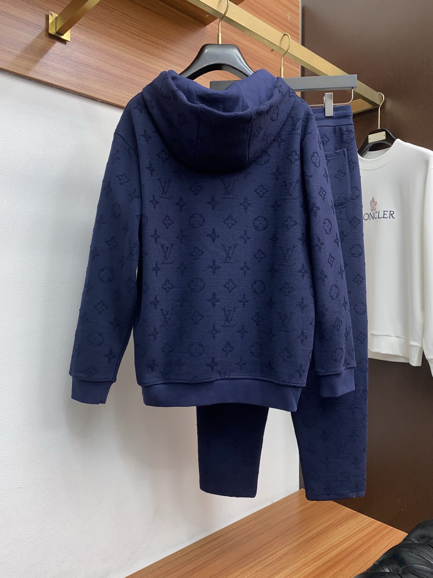 Louis Vuitton Male Hoodie Cotton Fleece Lined S-l-xl