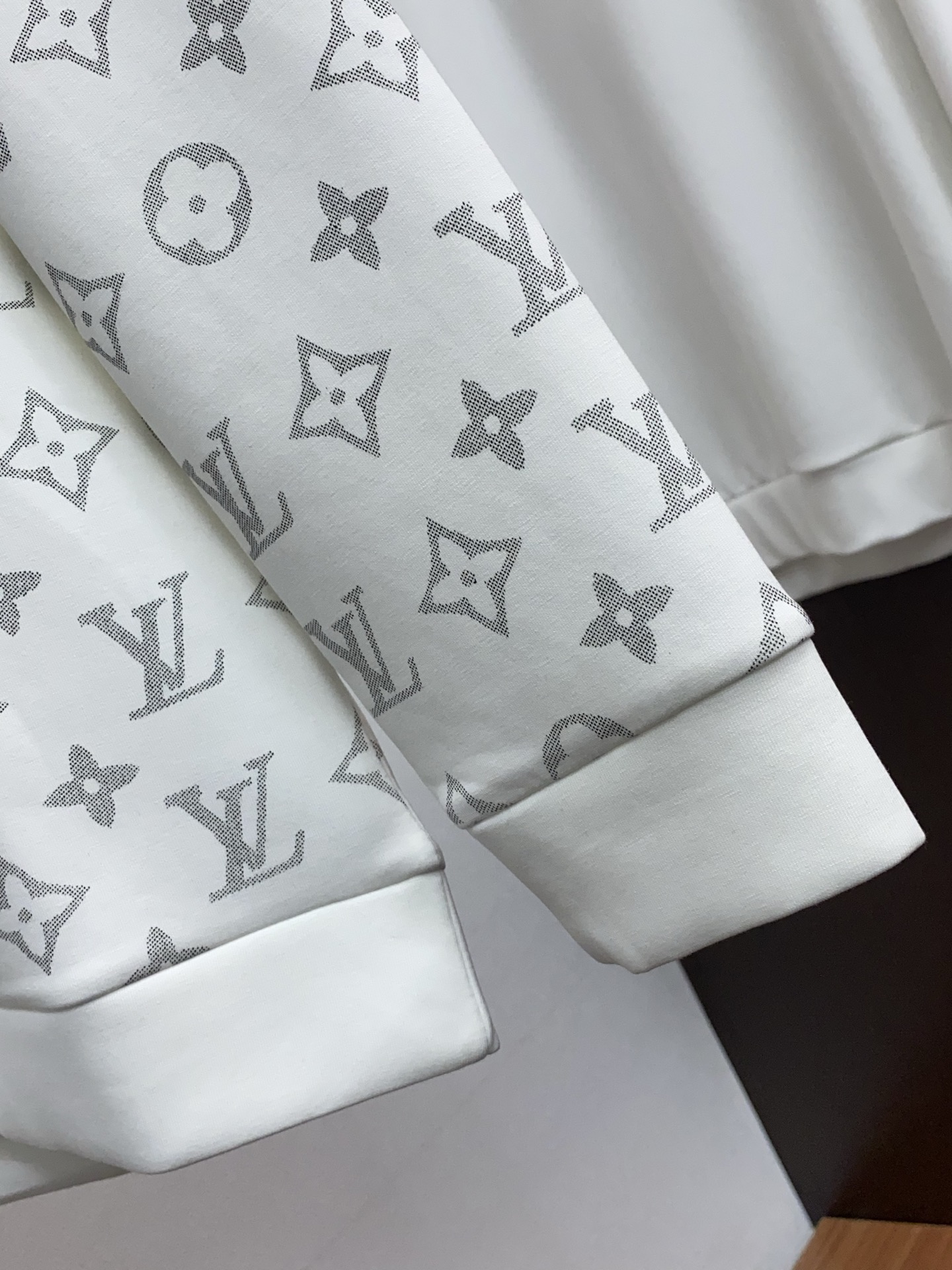 Louis Vuitton Male Hoodie Cotton M-xl