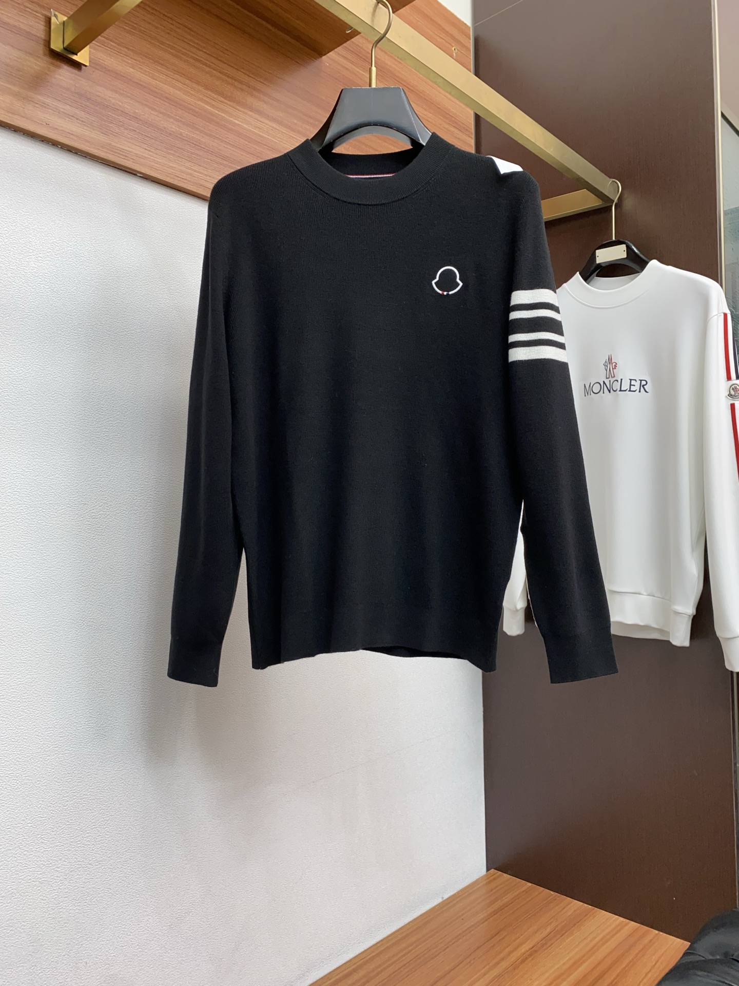 Moncler Male Basic Clothing Wool M-l