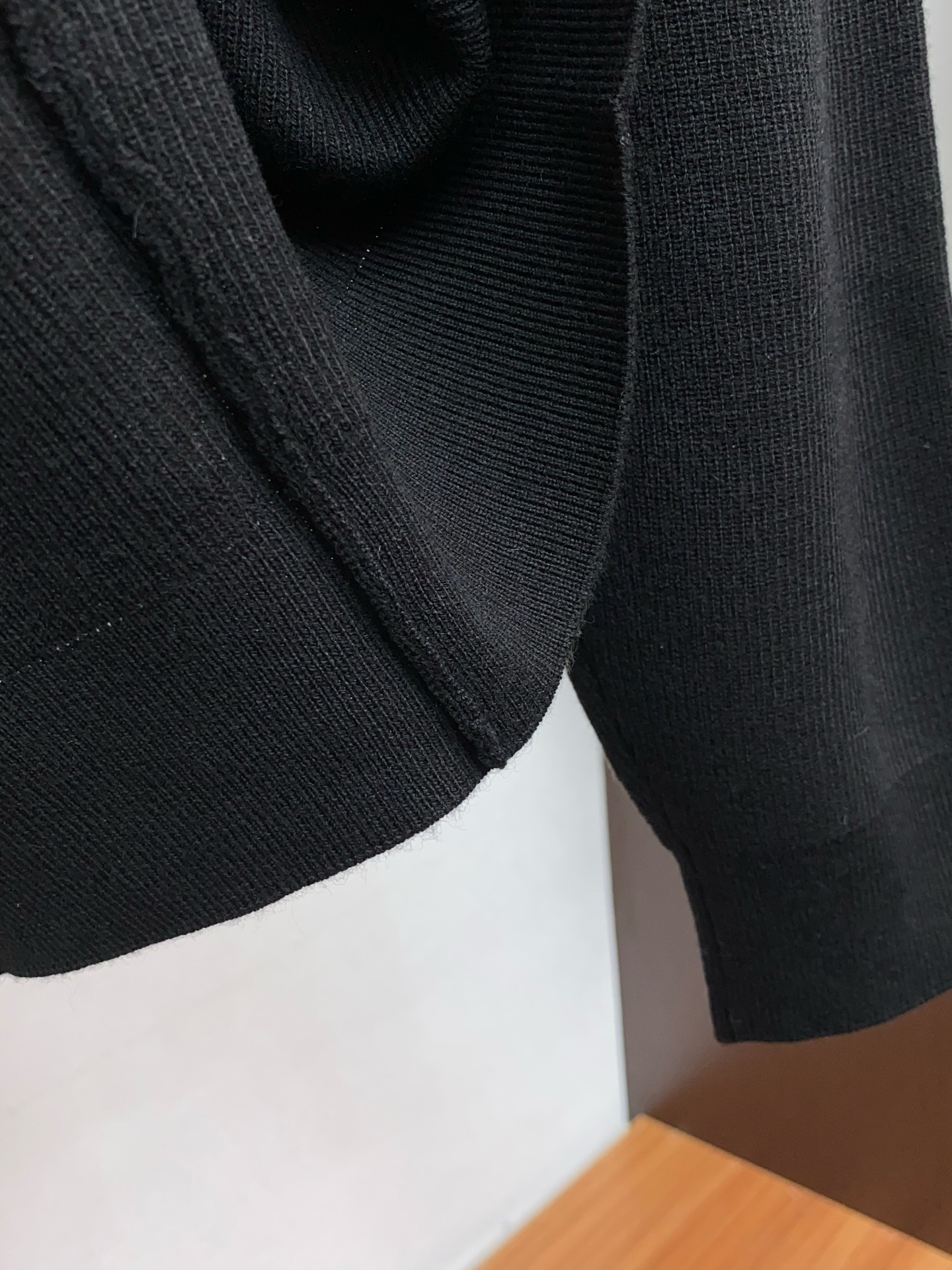 Moncler Male Basic Clothing Wool M-l