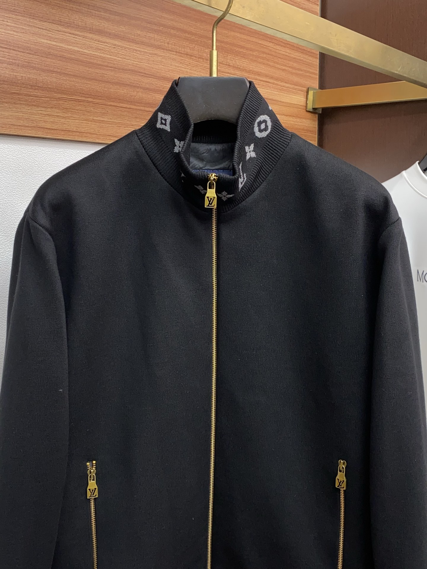 Louis Vuitton Down Jacket S-m-xxxl