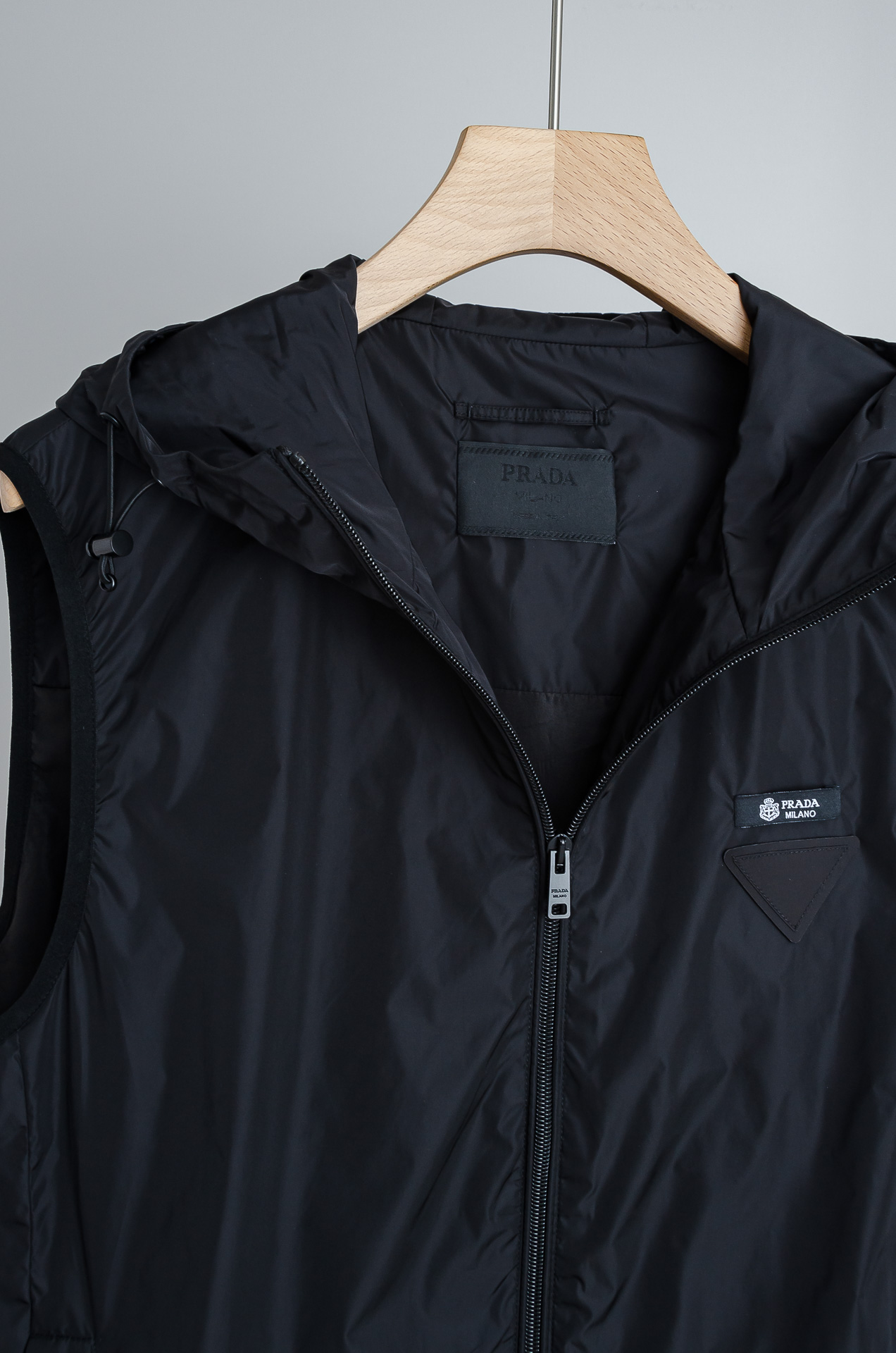 Prada Male Vest Hooded M-xl