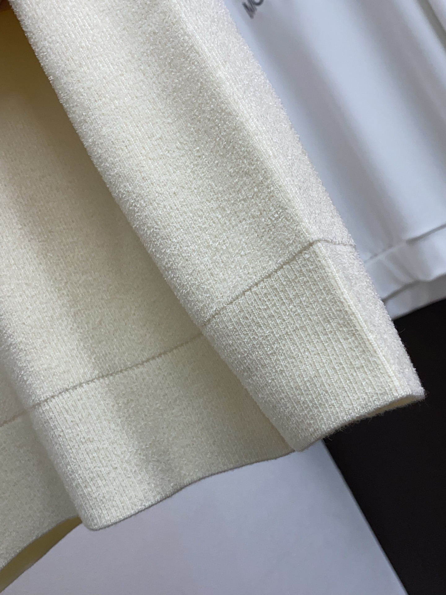 Moncler Male Basic Clothing Wool M-l