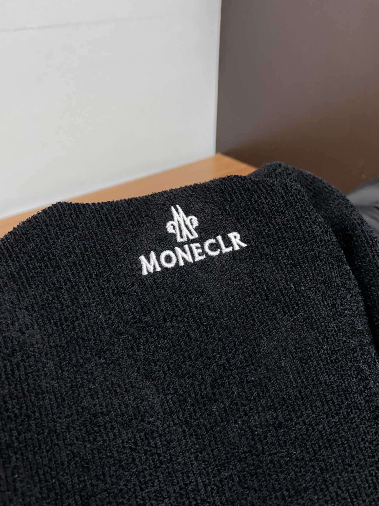 Moncler Male Basic Clothing Wool M-l