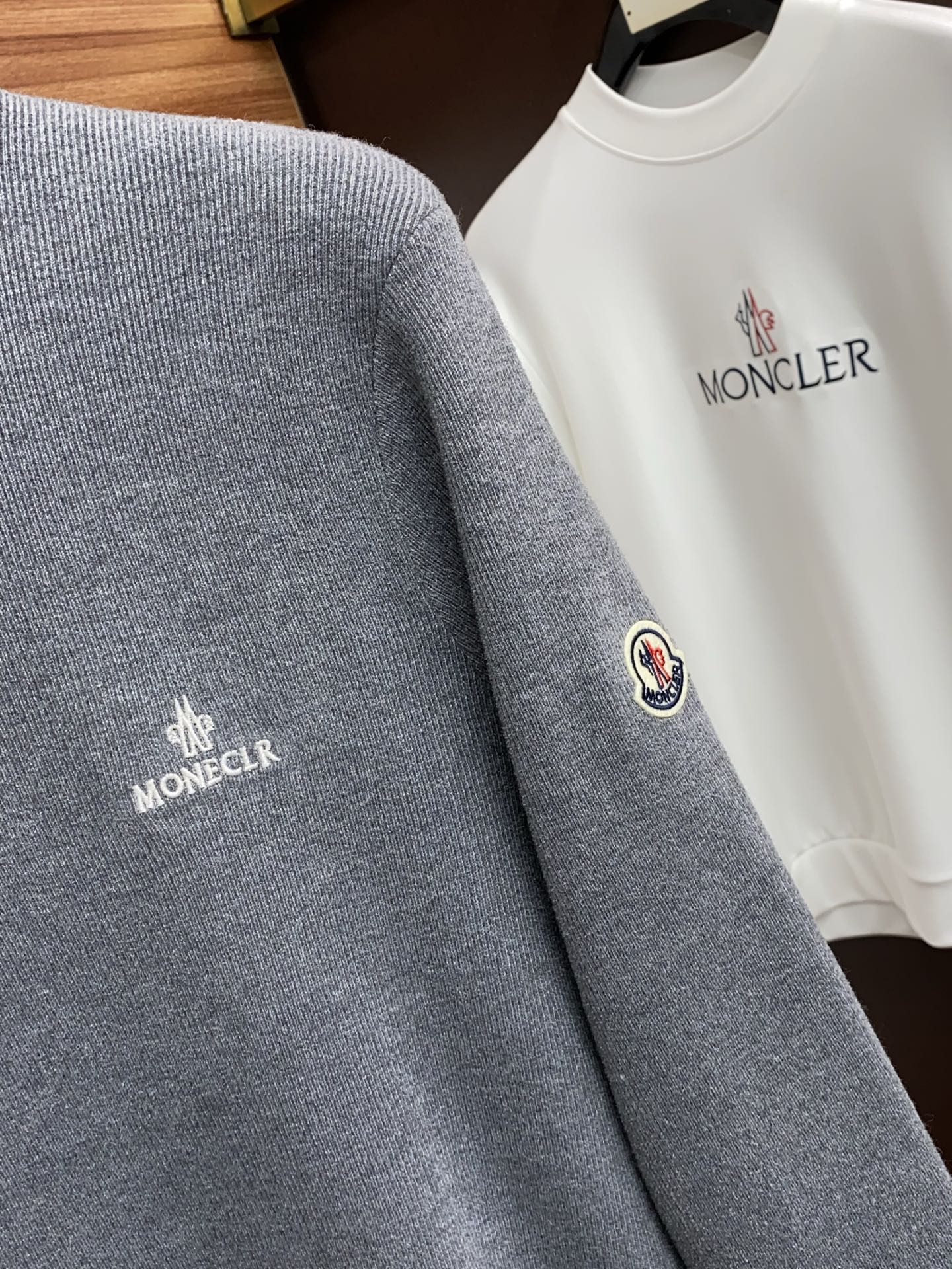 Moncler Male Basic Clothing Wool M-l