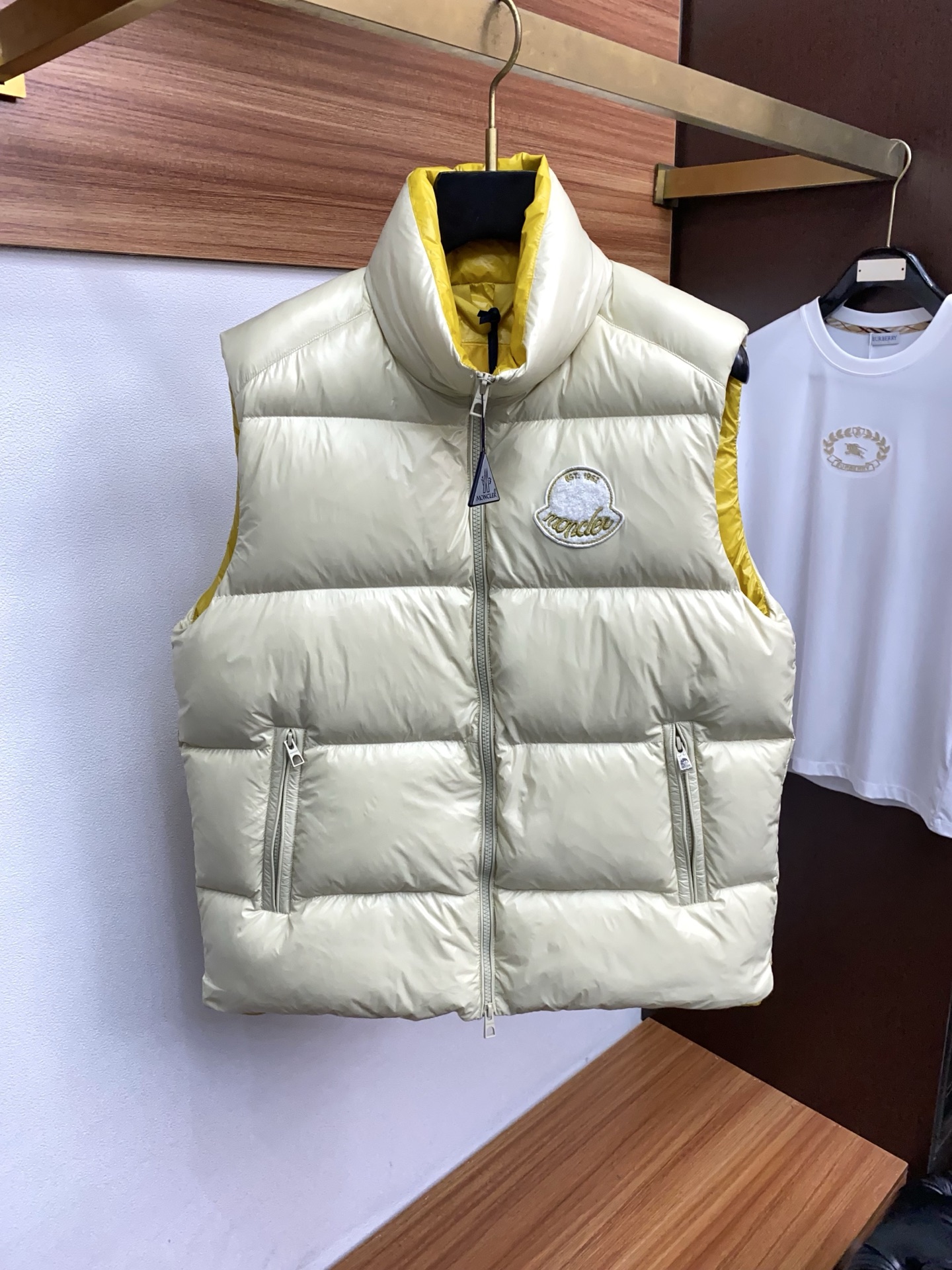 Moncler Male Down Vest White Duck Down Hooded M-l
