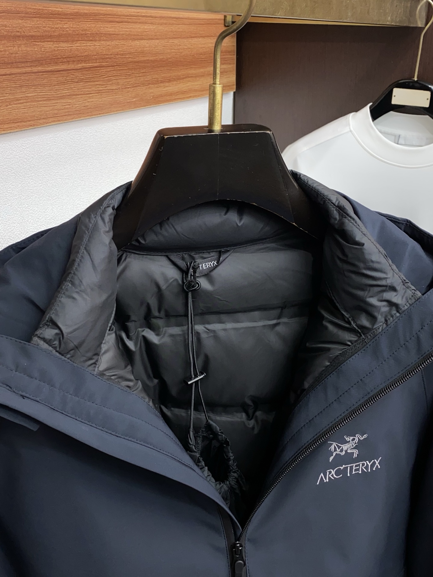 Arcteryx Male Down Jacket White Duck Down Hooded L-xl