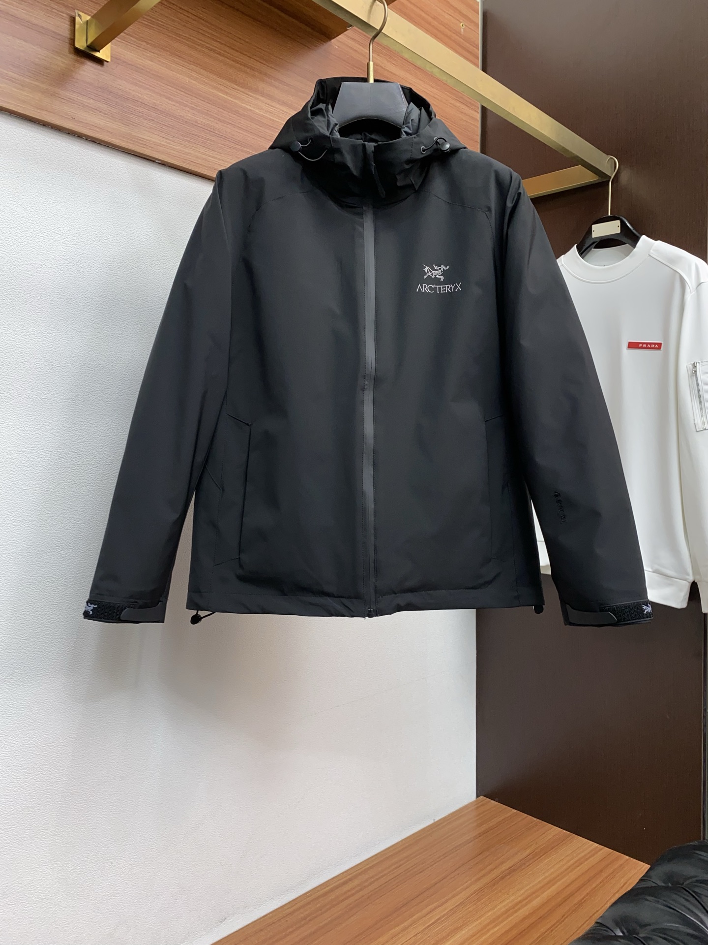 Arcteryx Male Down Jacket White Duck Down Hooded L-xl